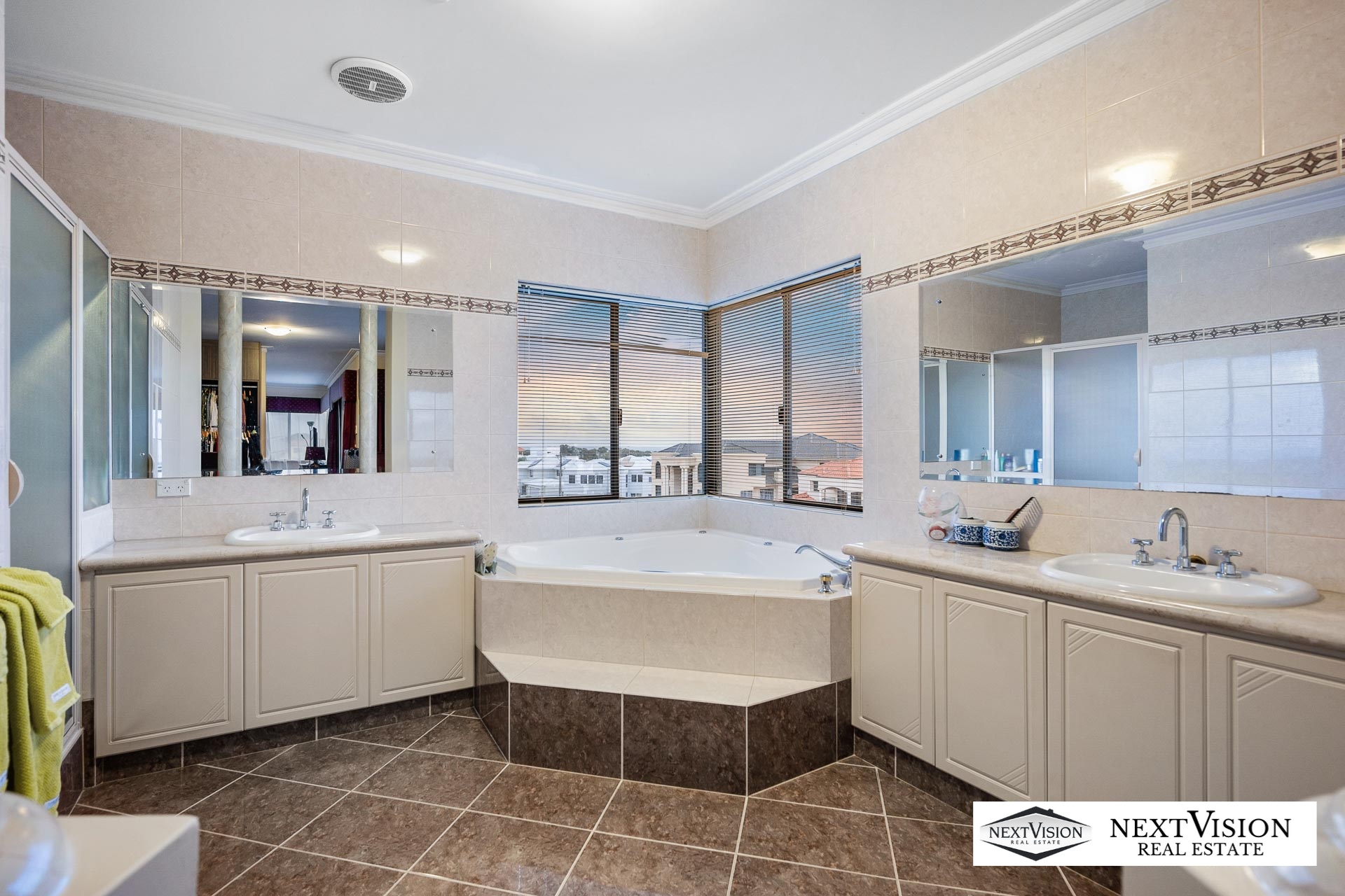 5-bedroom house at 3 RICHARDSON ROAD, Coogee WA 6166, Cockburn, Western Australia