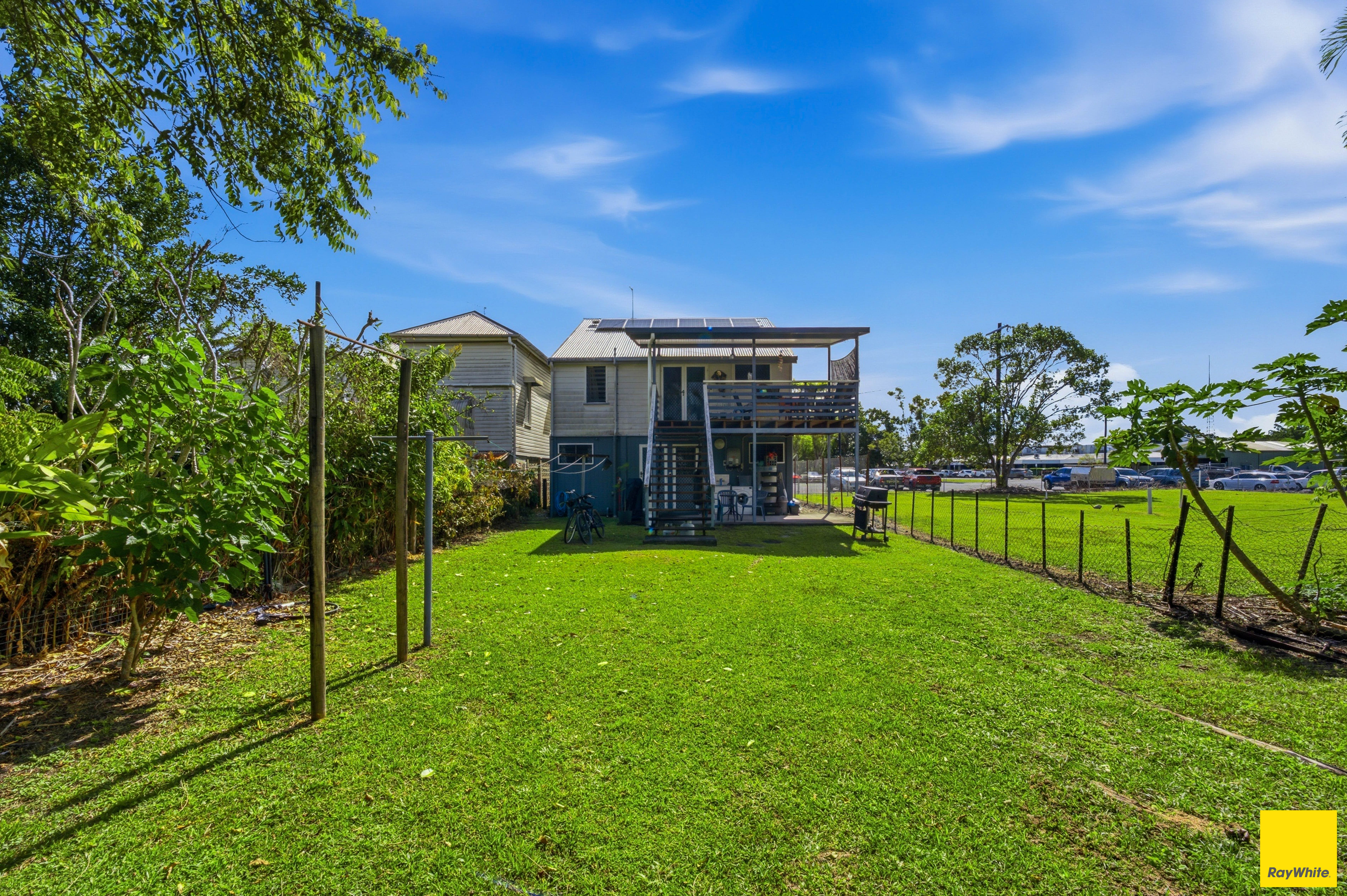 5-bedroom house at 49 Charles Street, Parramatta Park QLD 4870, Cairns, Queensland