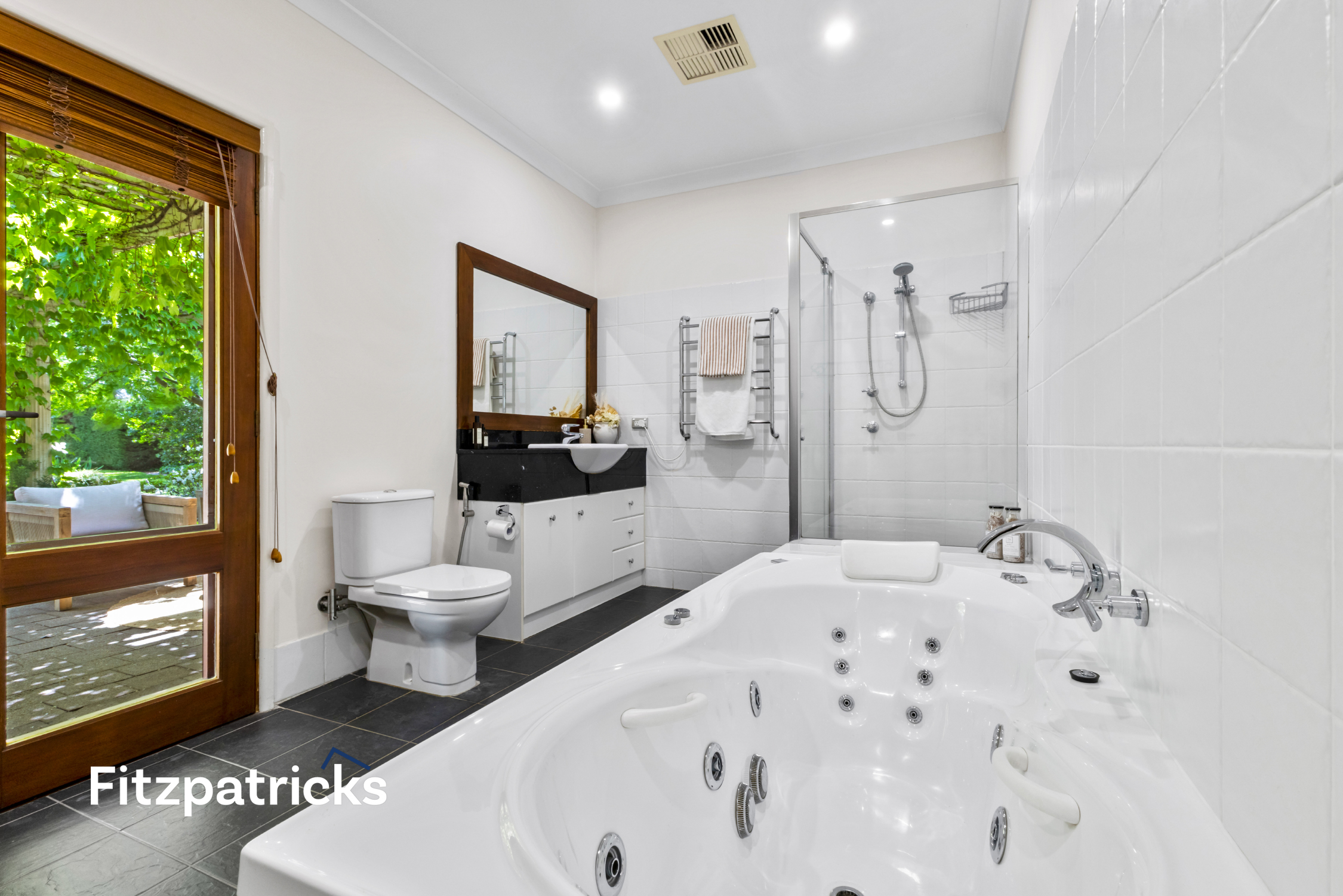 4-bedroom house at 304 Mitchell Road, Lake Albert, NSW 2650, Wagga Wagga, New South Wales