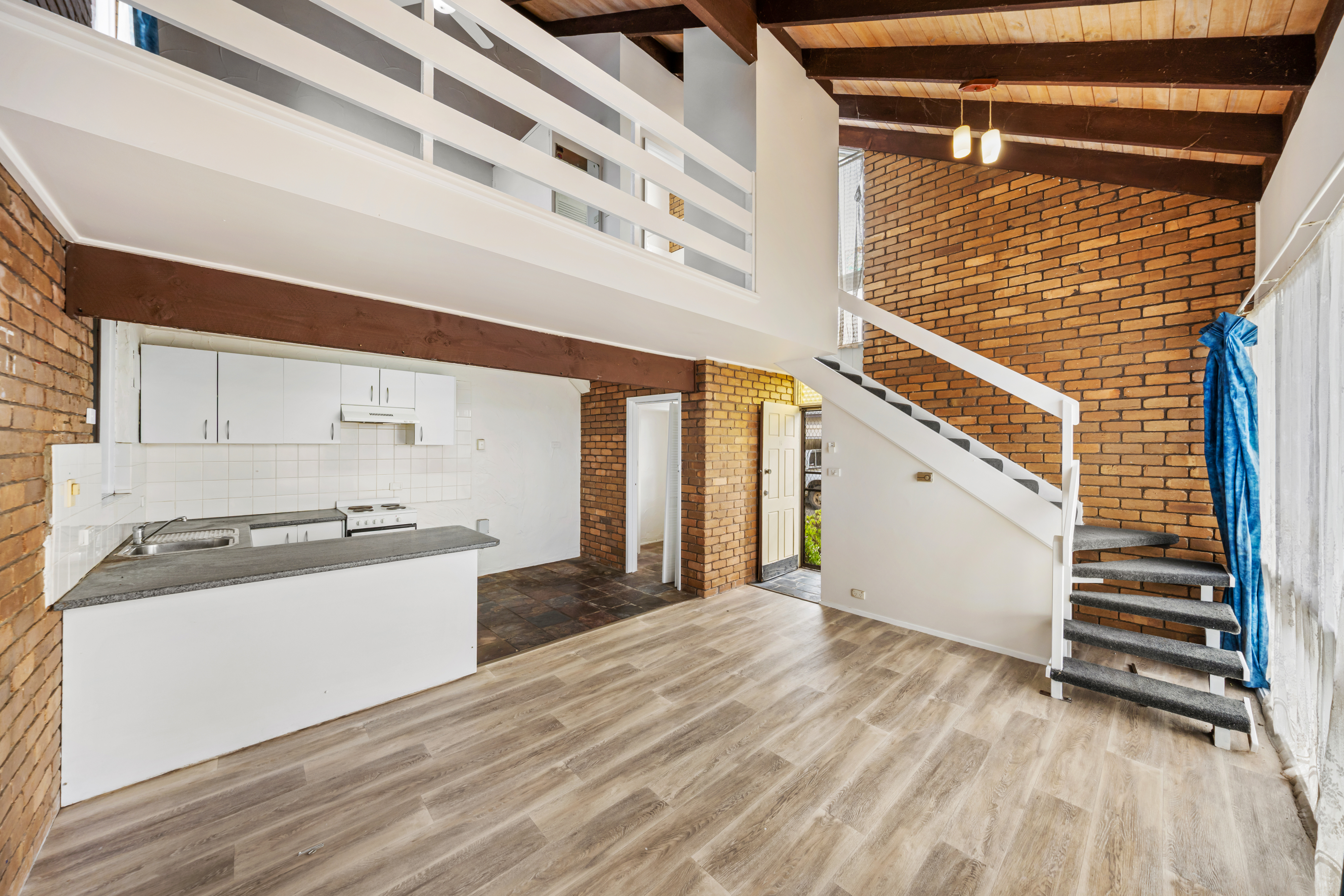 1-bedroom unit at 16 495 RAYMOND STREET, SALE VIC 3850, Wellington, Victoria