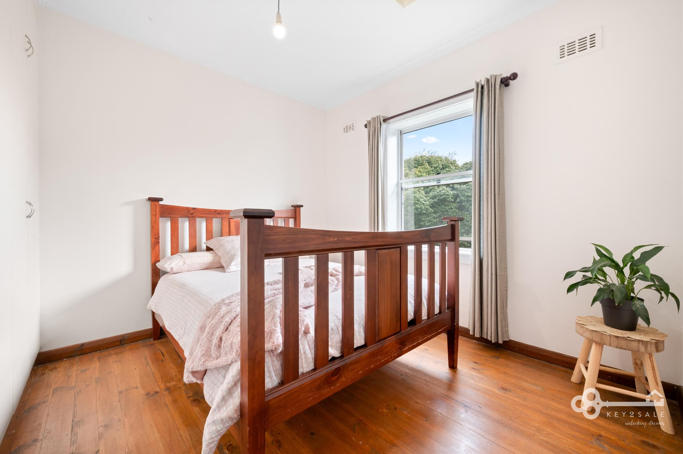 3-bedroom house at 27 Agnes Street, Mount Gambier, SA 5290, Mount Gambier, South Australia