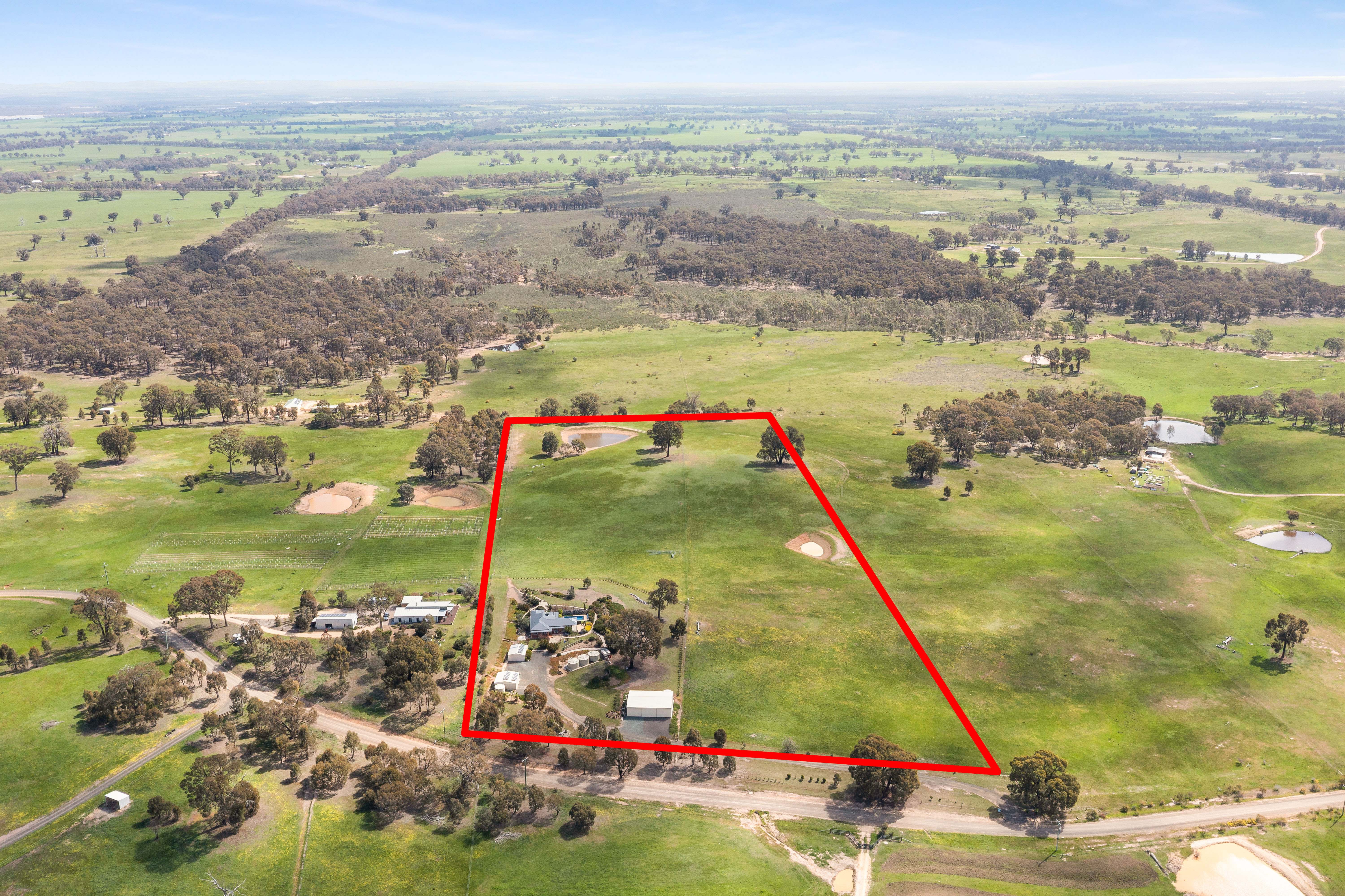 4-bedroom unit at 114 Mclennan Road, Heathcote, Vic, 3523, Greater Bendigo, Victoria