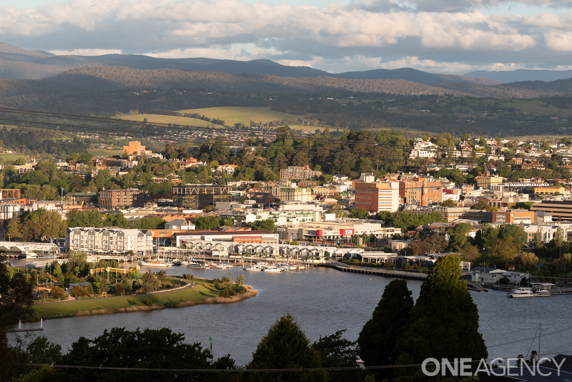 3-bedroom house at 39 Osborne Avenue, Trevallyn, TAS 7250, West Tamar, Tasmania