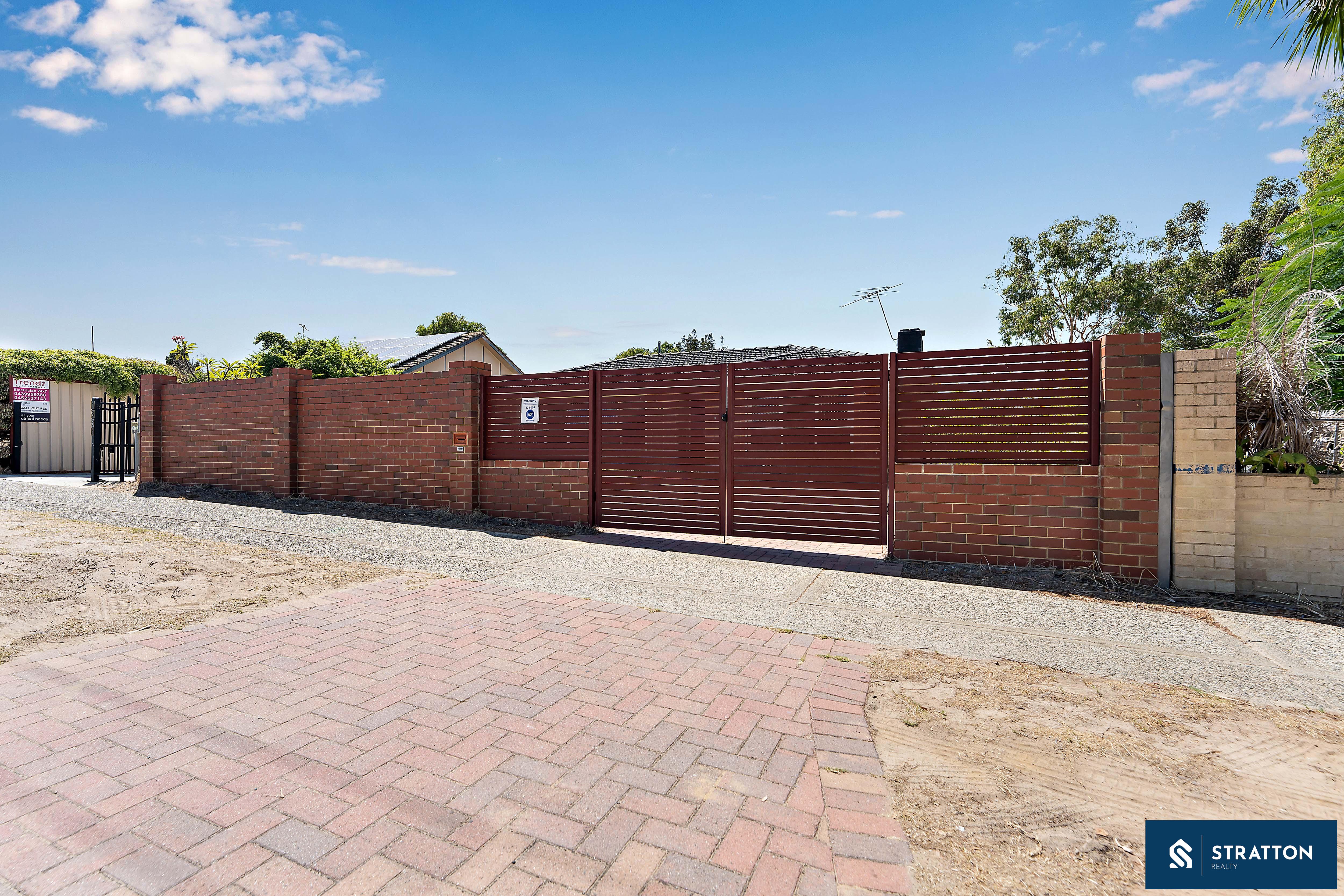 183 Treasure Road, Queens Park, WA 6107 - Image 2