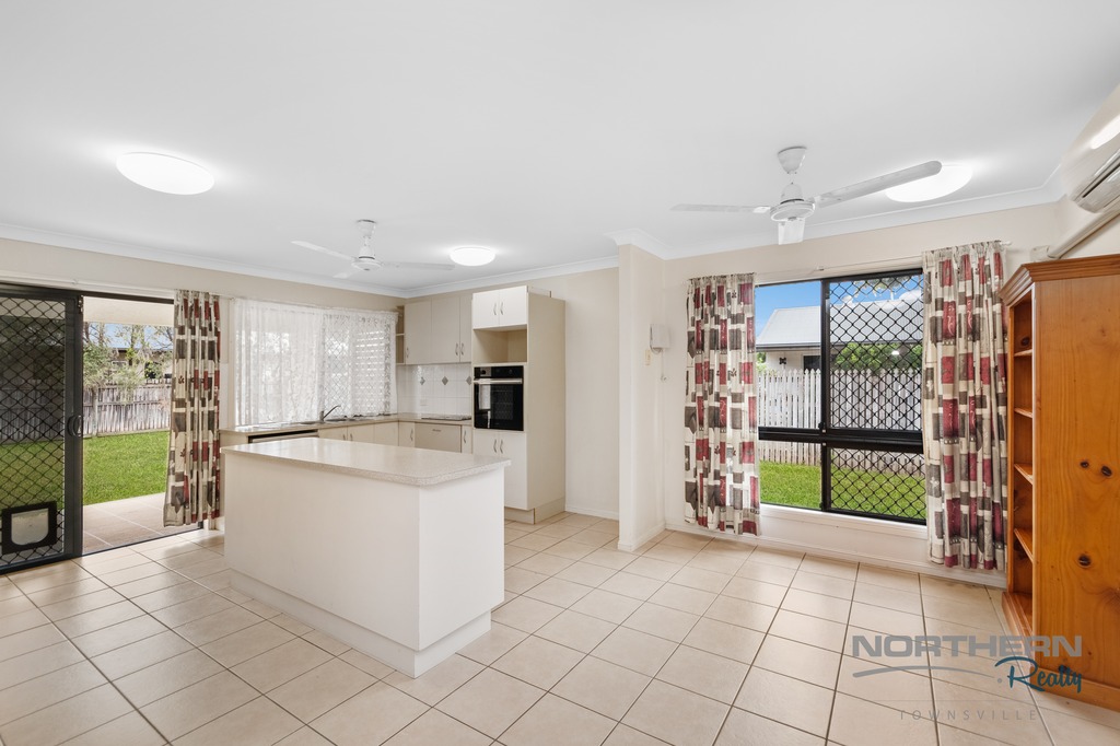 2/2 Brindole Court, Kelso, QLD 4815 - Image 2