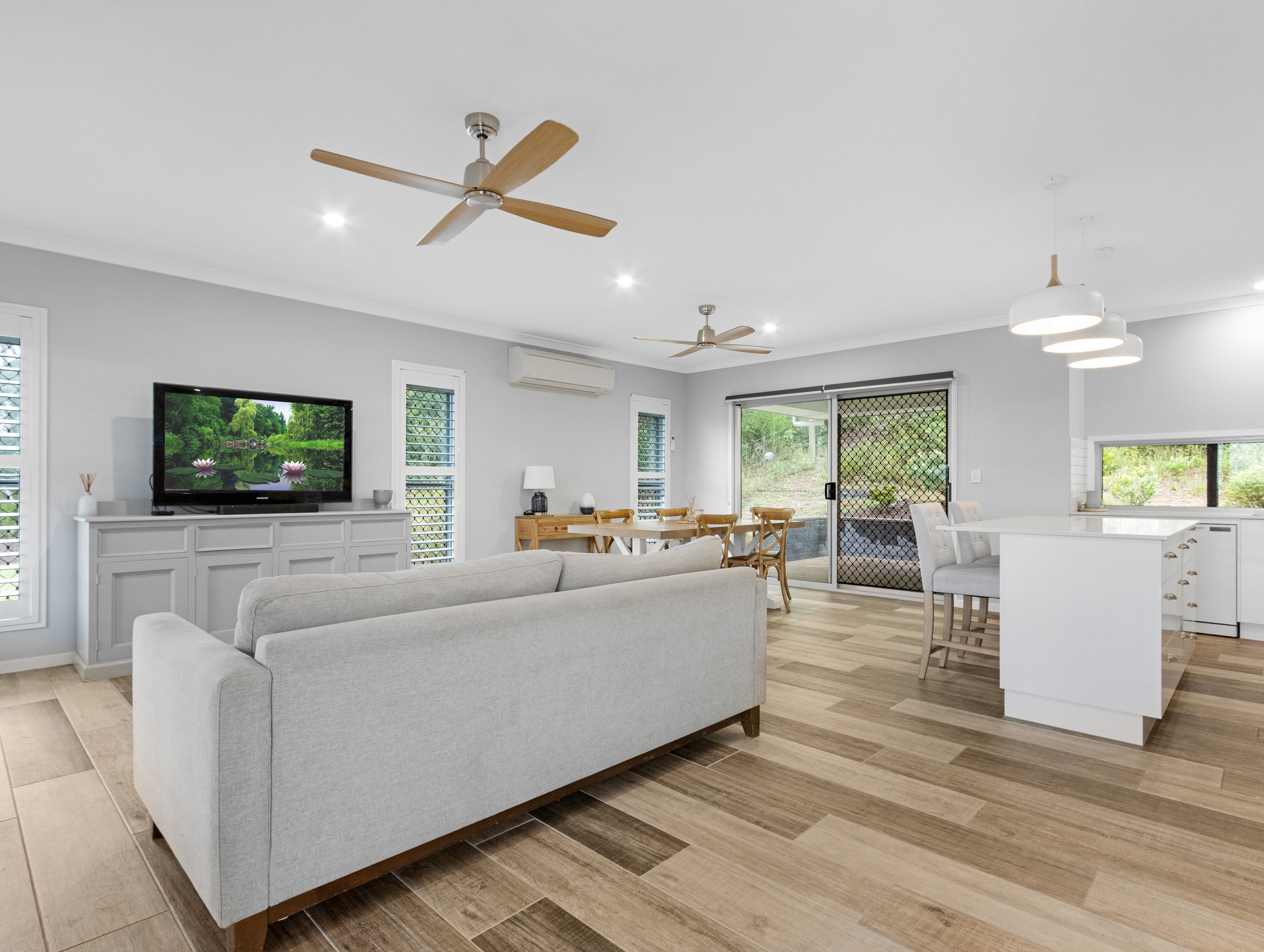 22 Parview Drive, Craignish, QLD 4655 - Image 2