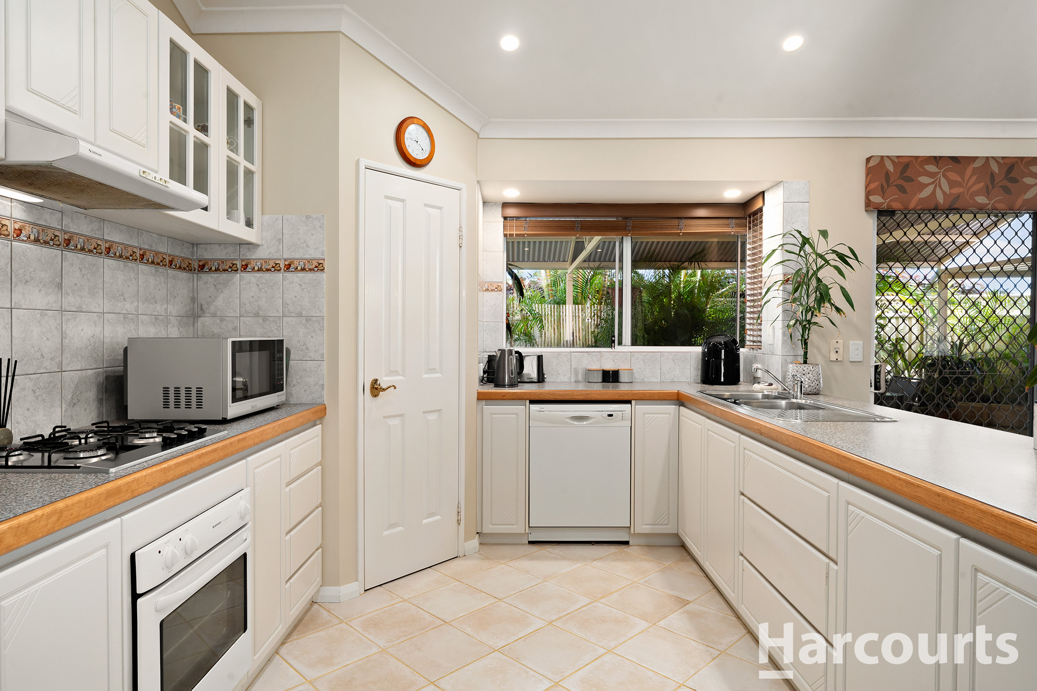 3-bedroom house at 5 Dillington Mews, Erskine, WA 6210, Mandurah, Western Australia