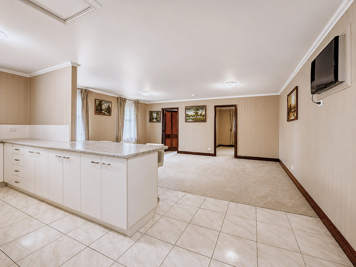 7-bedroom house at 1 Burnett Street, West Ipswich QLD 4305, Ipswich, Queensland