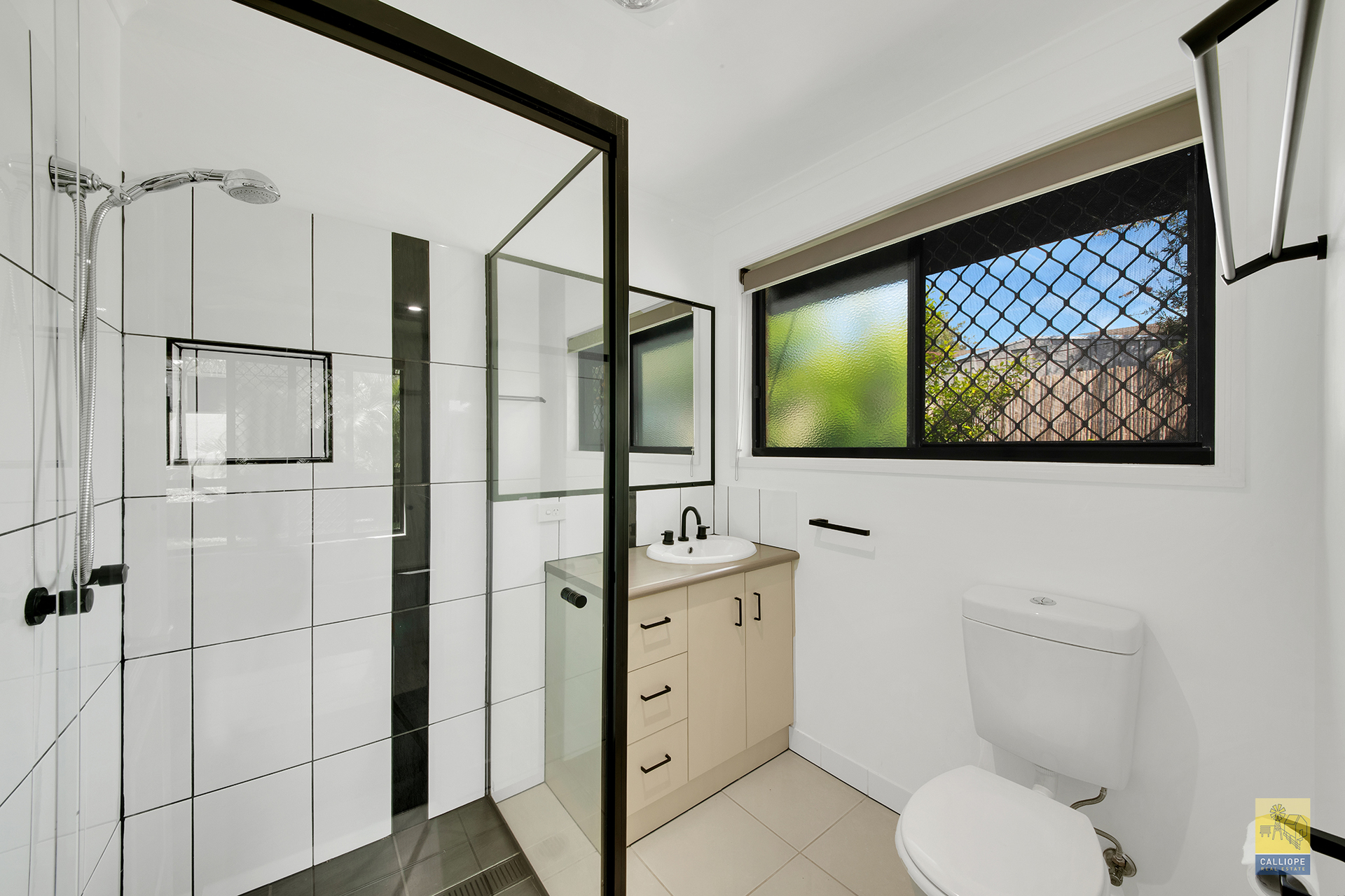 6 Hawkesbury Road, Calliope, QLD 4680 - Image 9