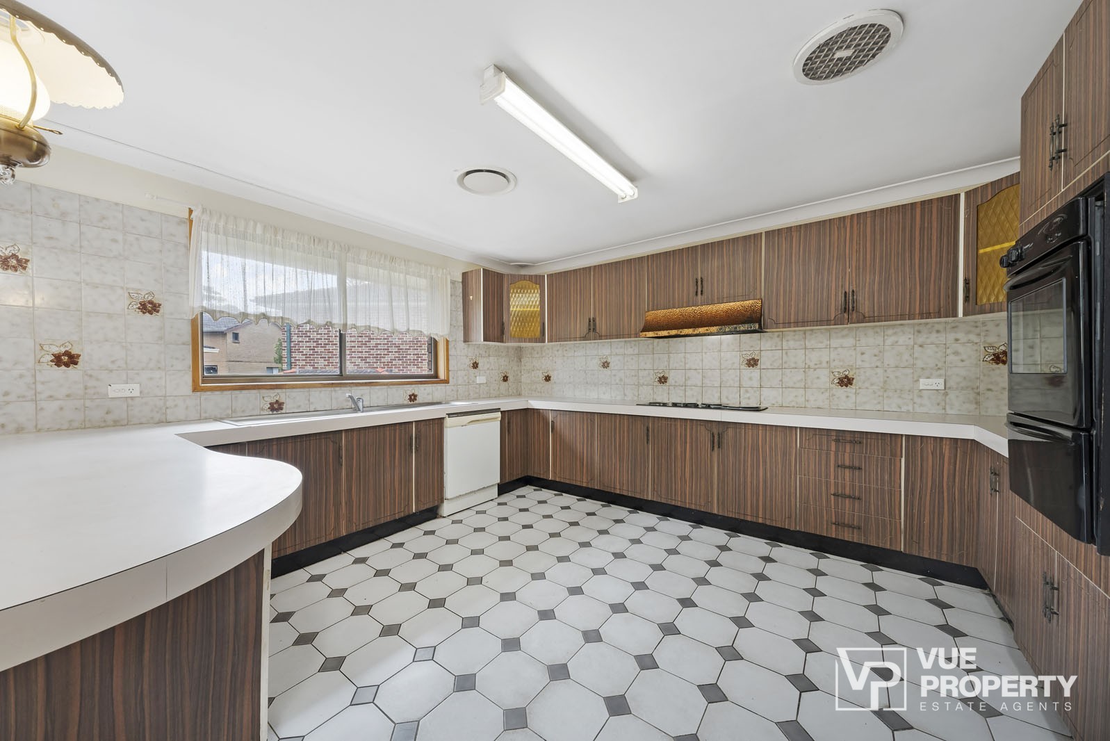 7-bedroom house at 14 WILGA PLACE, Marsfield NSW 2122, Ryde, New South Wales