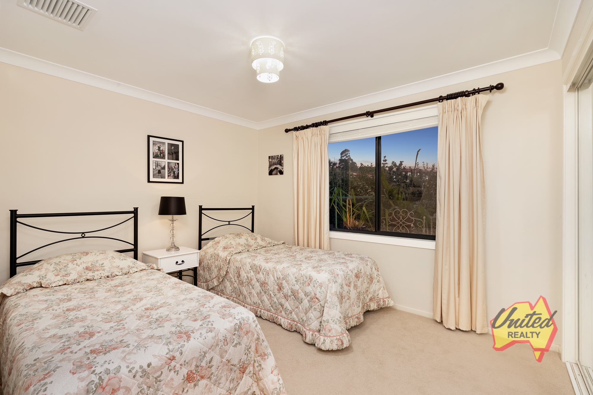 4-bedroom unit at 18/180 Glendiver Road, The Oaks, NSW 2570, Wollondilly, New South Wales