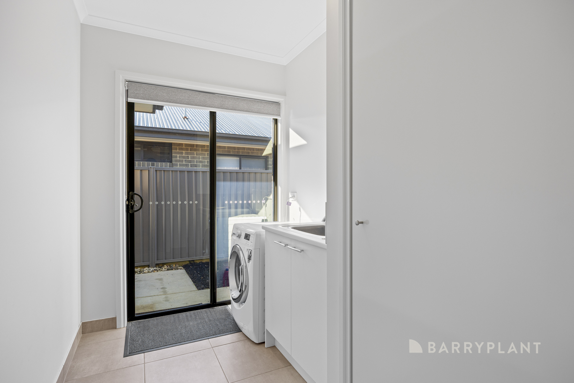 3-bedroom house at 54 Lugano Avenue, Alfredton, VIC 3350, Ballarat, Victoria