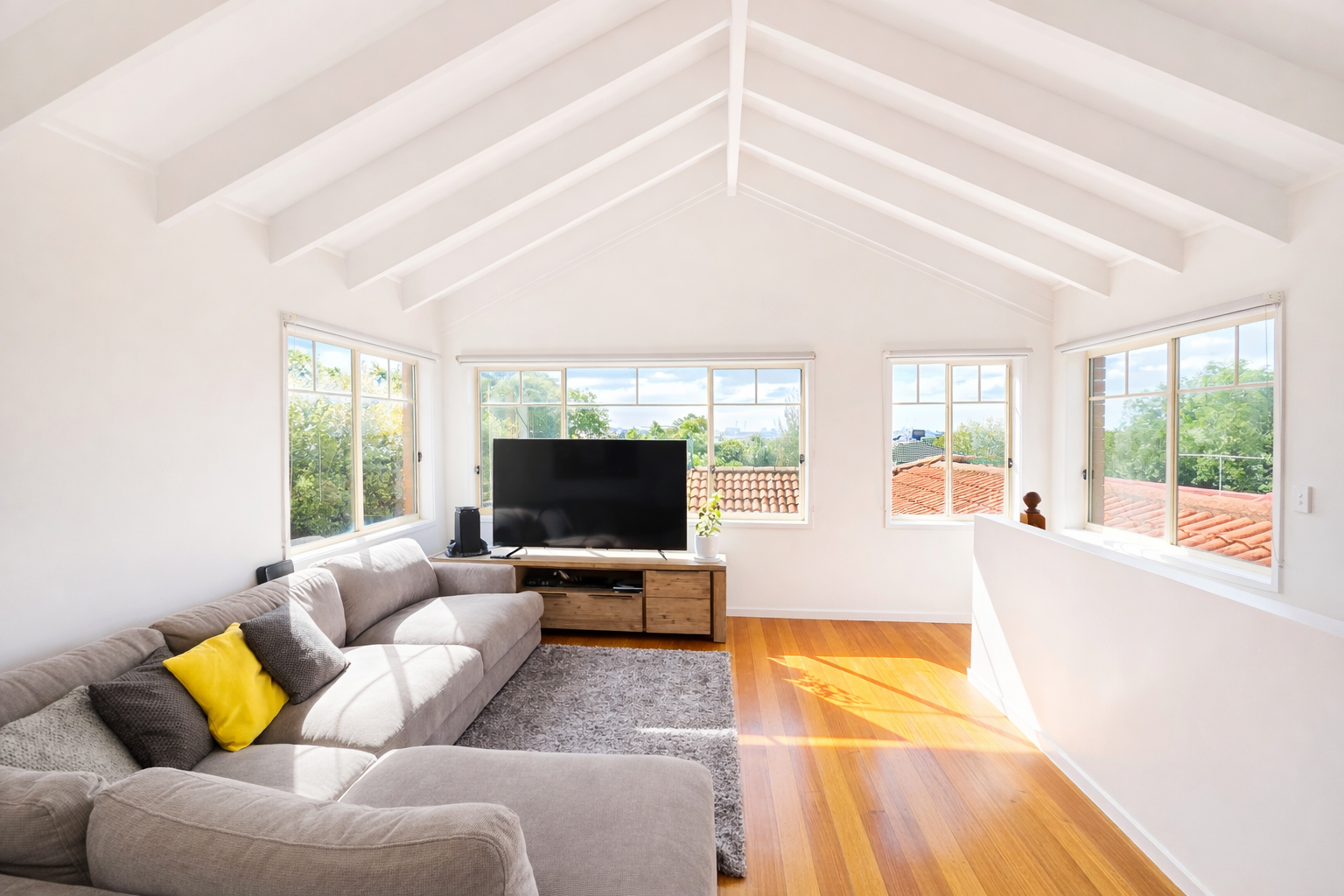 2 81 FRANCIS STREET, BELMONT VIC 3216 - Image 1