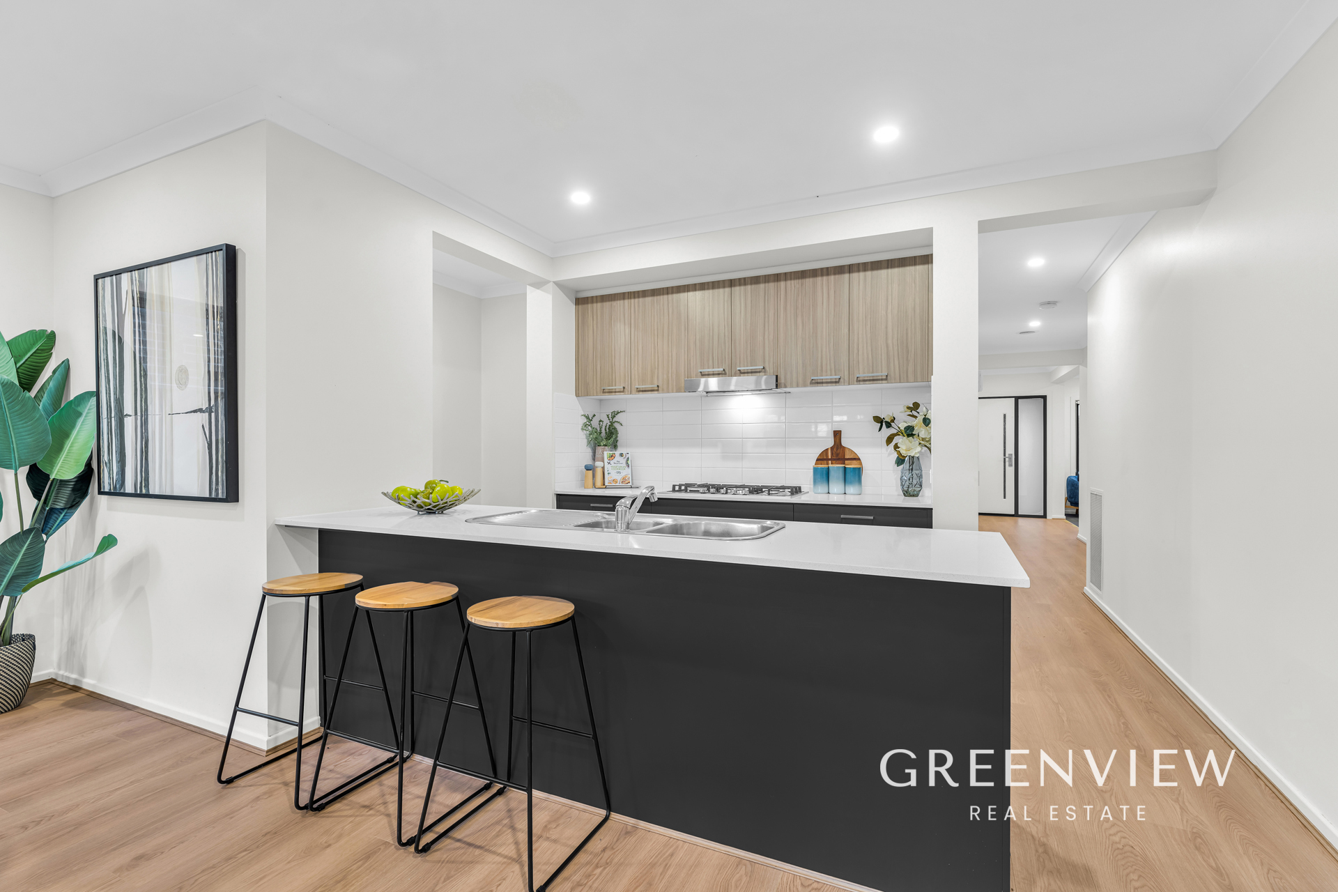 9 Pepper Street, Cranbourne East VIC 3977 - Image 4