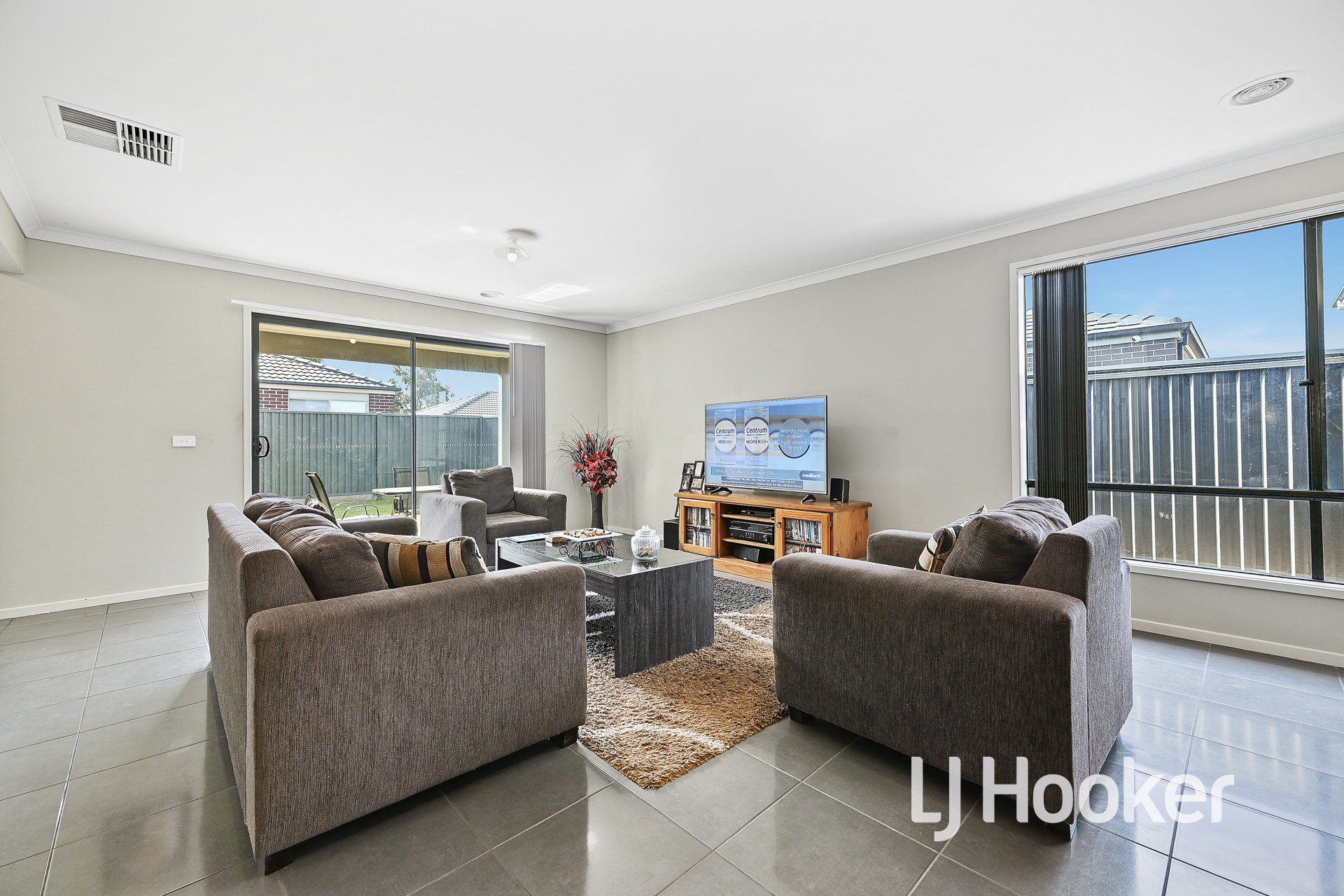 4-bedroom house at 4 Colachise Place, Cranbourne East, VIC 3977, Casey, Victoria