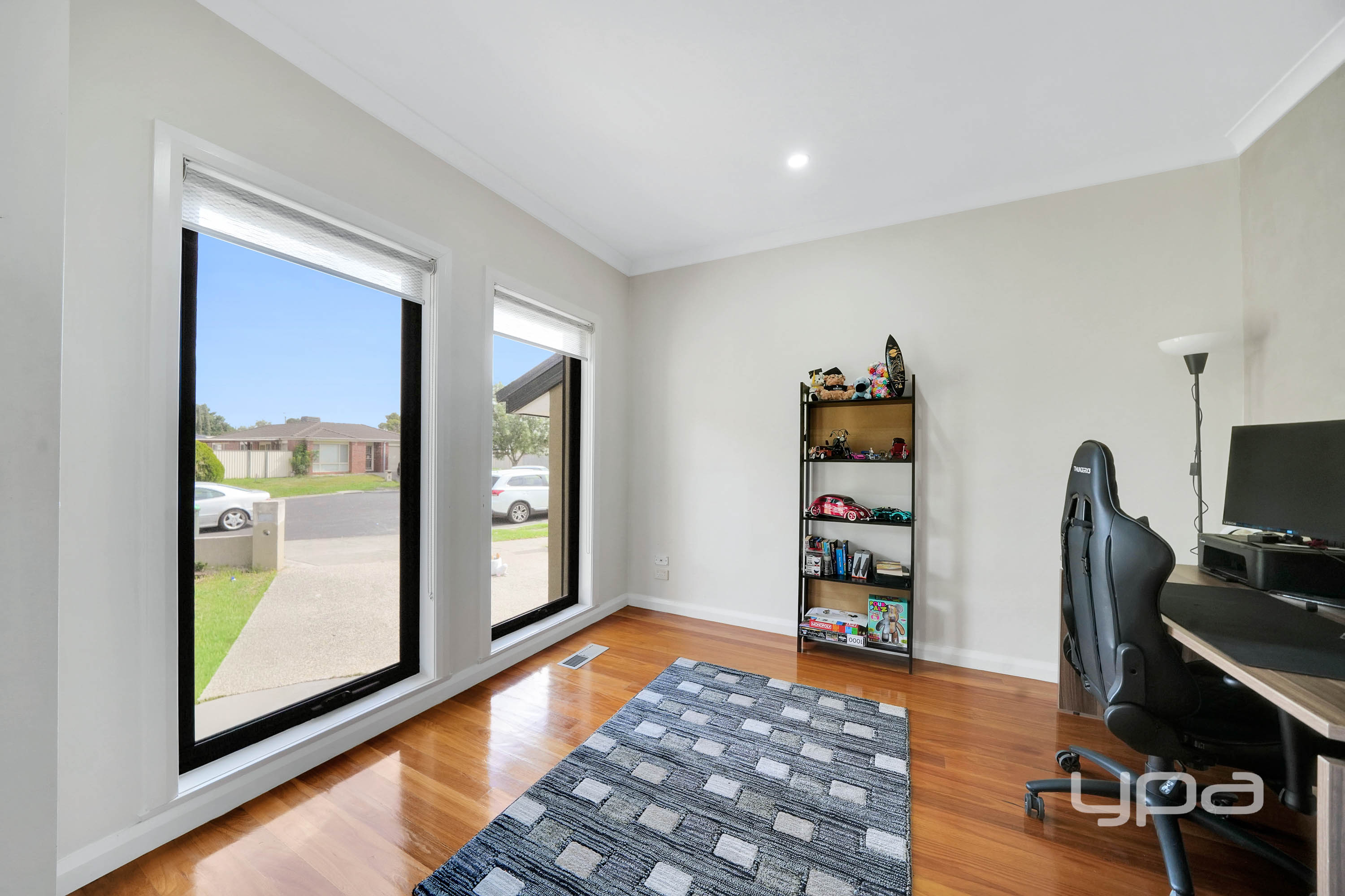 3-bedroom house at 16 TIGRIS COURT, Roxburgh Park VIC 3064, Hume, Victoria