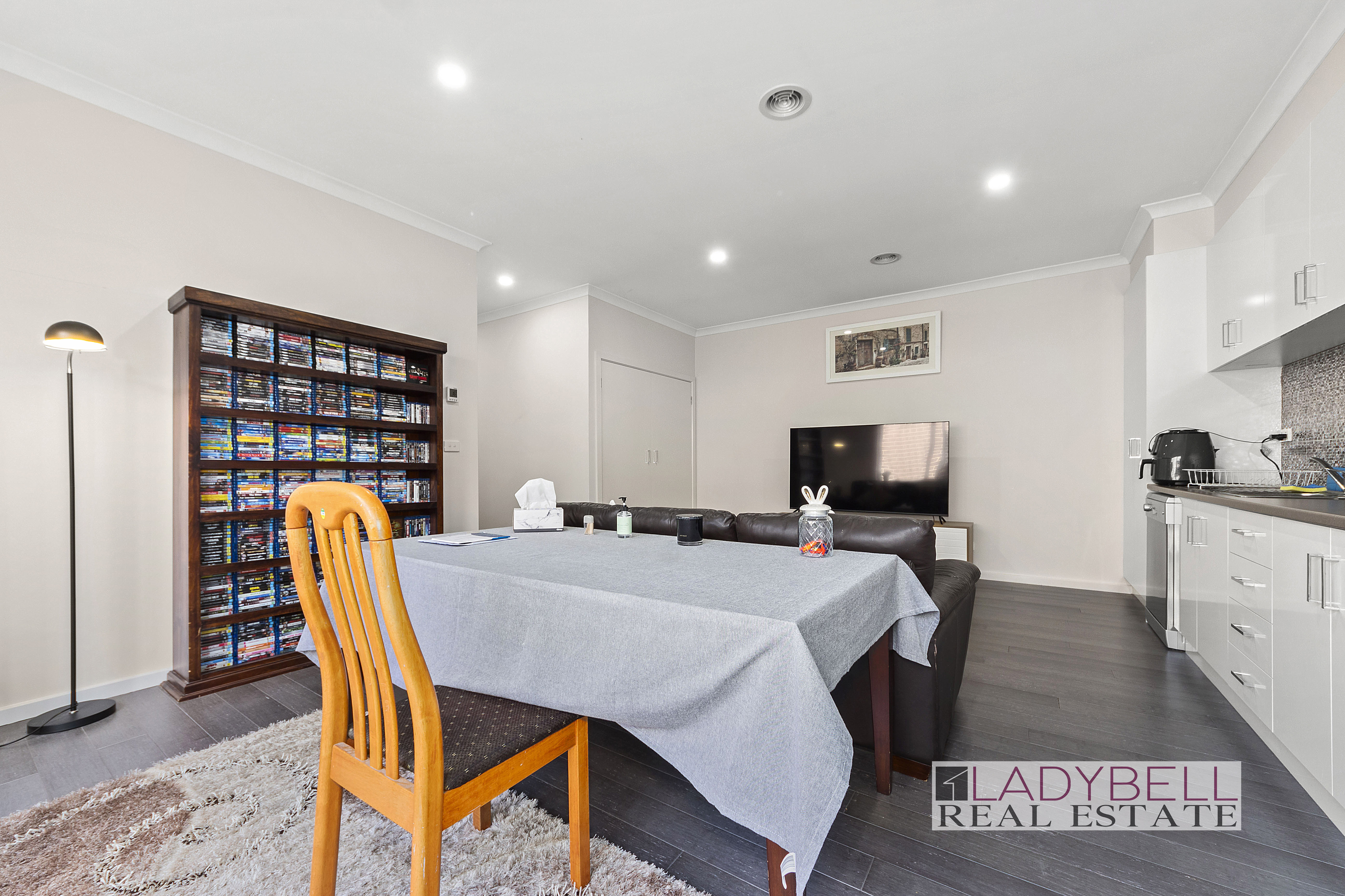 2-bedroom unit at 3/11 Navy Street, Tarneit, VIC 3029, Wyndham, Victoria