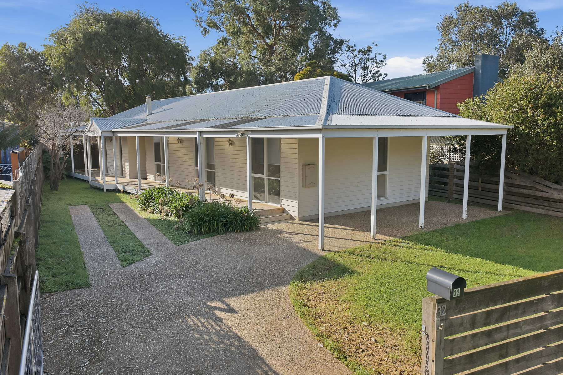 32 SEA BREEZE PARADE, Cape Paterson VIC 3995 - Image 1