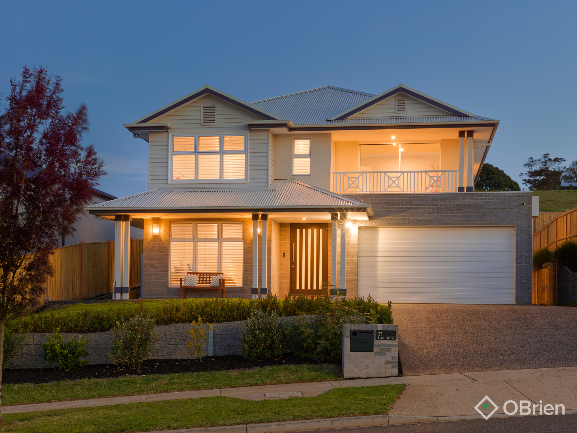 27 HART DRIVE, Warragul VIC 3820 - Image 1