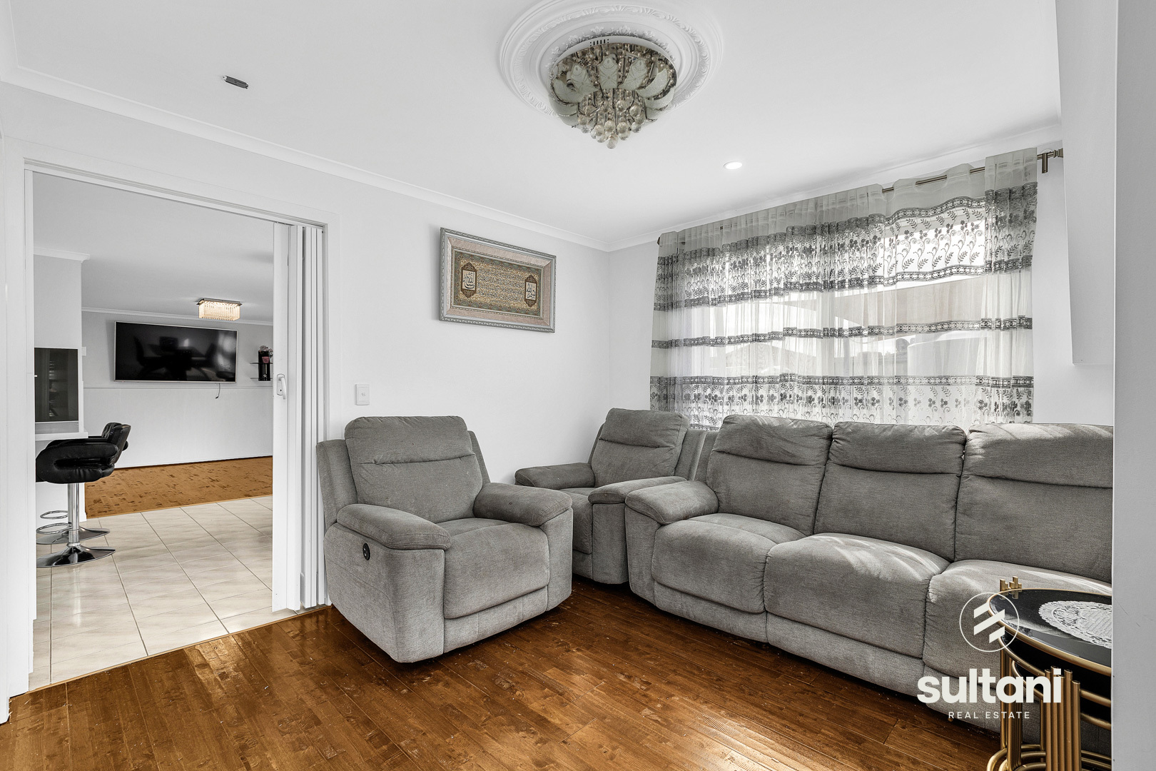 3-bedroom house at 124 COURTENAY AVENUE, Cranbourne North VIC 3977, Casey, Victoria