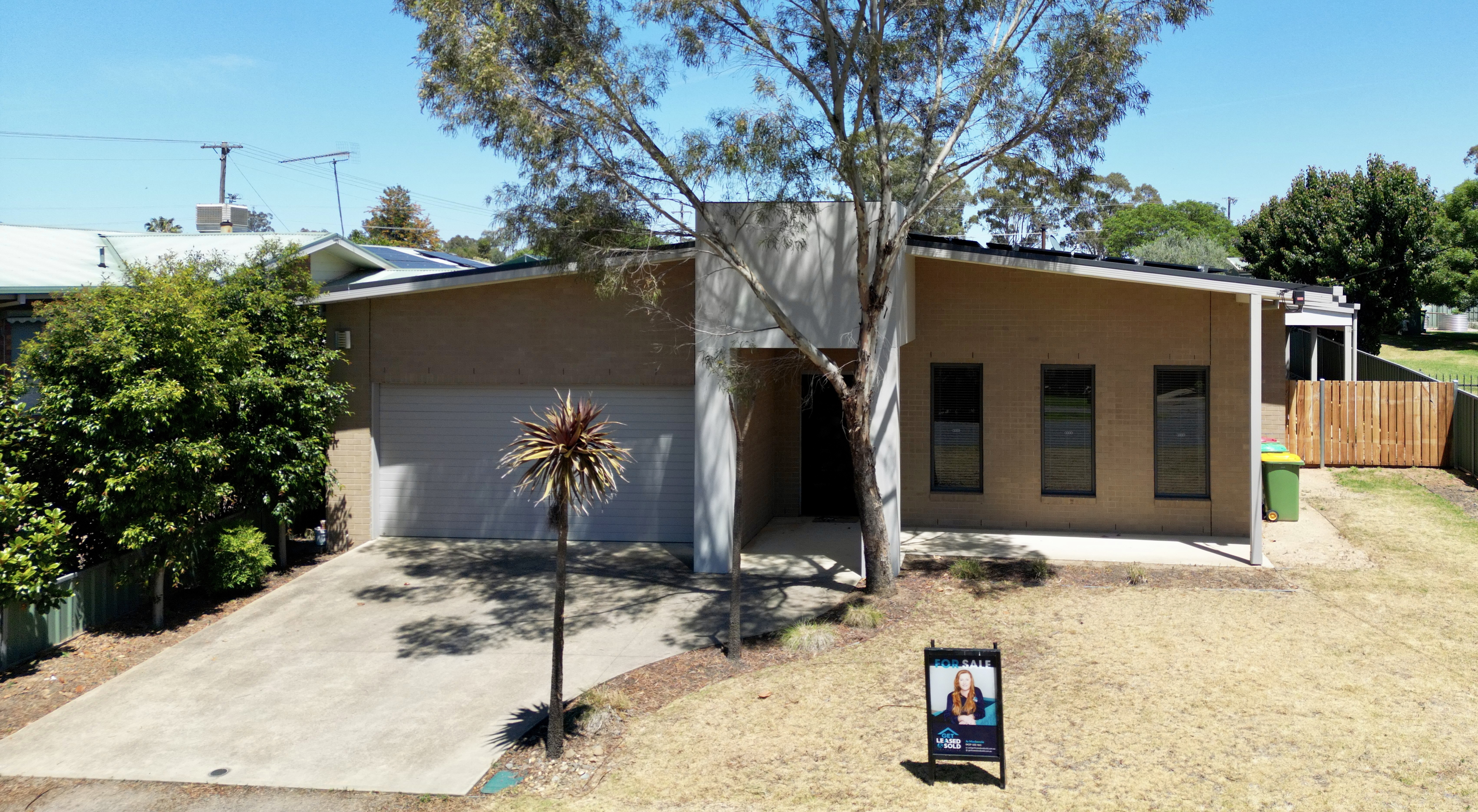 4-bedroom house at 211 River St, Corowa, Nsw, 2646, Federation, New South Wales