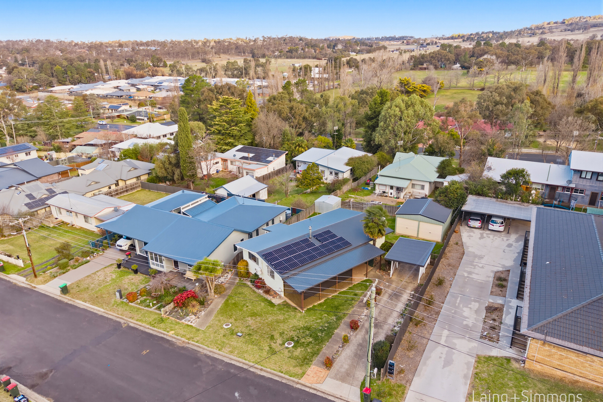 10 COLLEGE AVENUE, Armidale NSW 2350 - Image 10