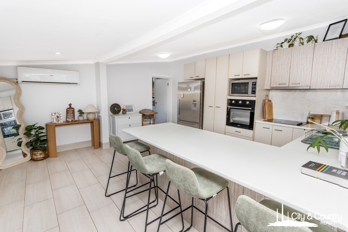 126 Miles Street, Menzies, QLD 4825 - Image 2