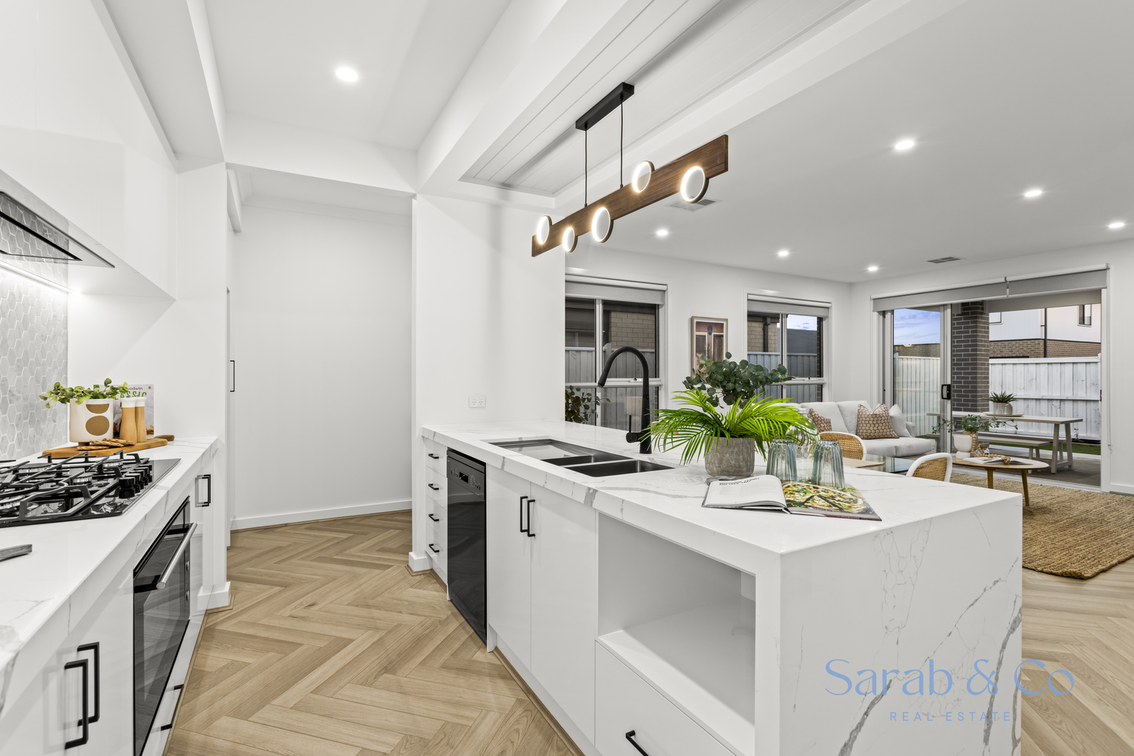 28 GYMEA STREET, Mount Duneed VIC 3217 - Image 5