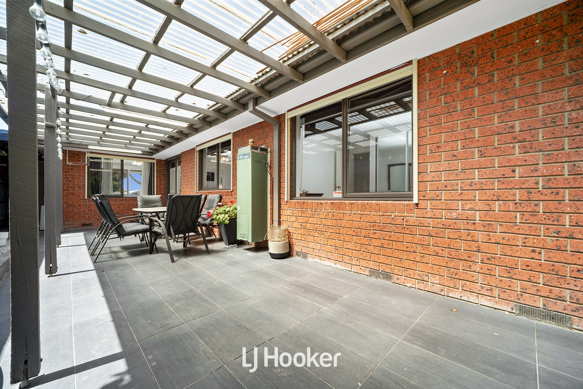 4-bedroom house at 34 Edeys Run, Hampton Park, Vic, 3976, Casey, Victoria