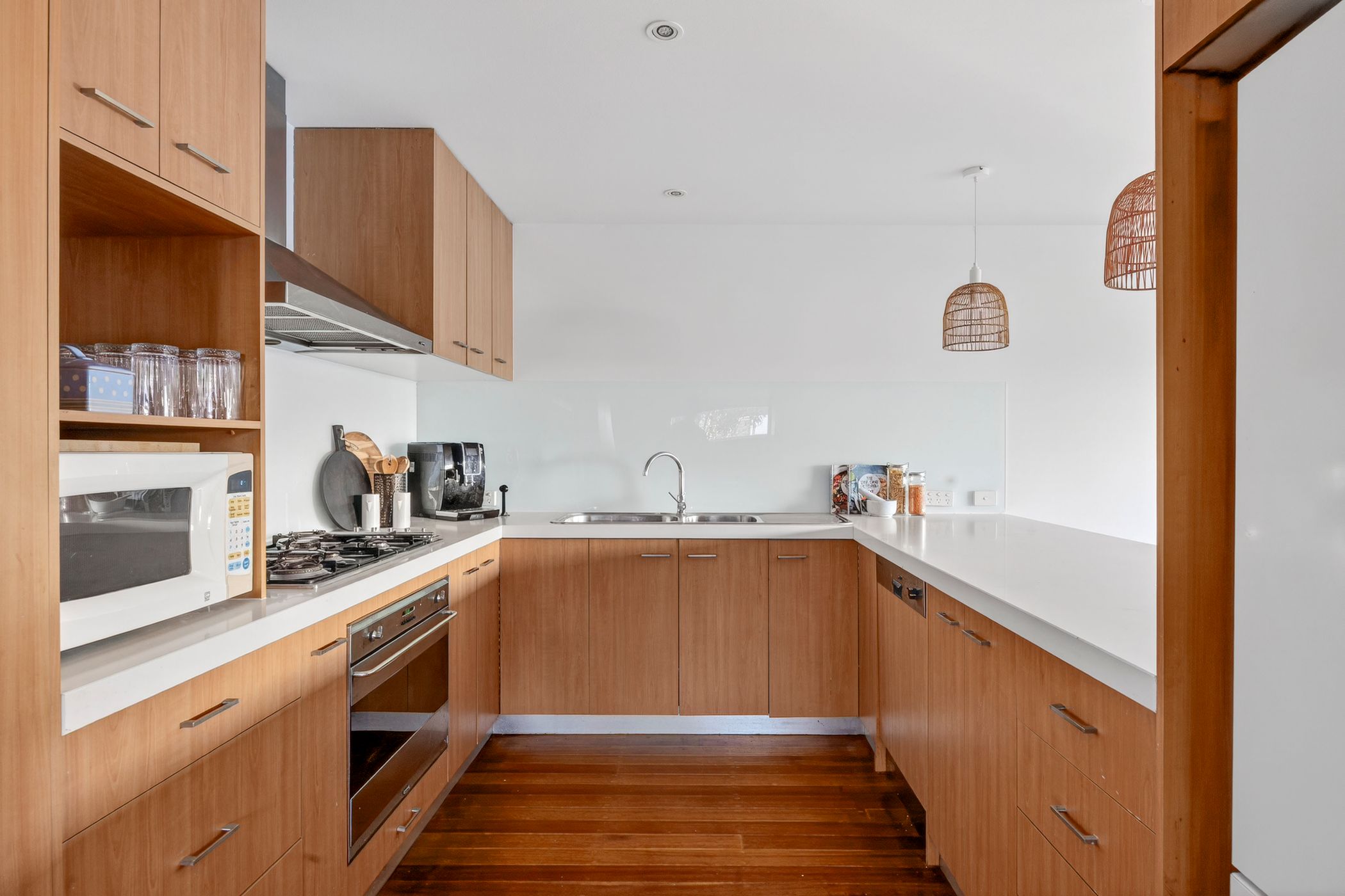 6 BANKSIA CLOSE, Torquay VIC 3228 - Image 4