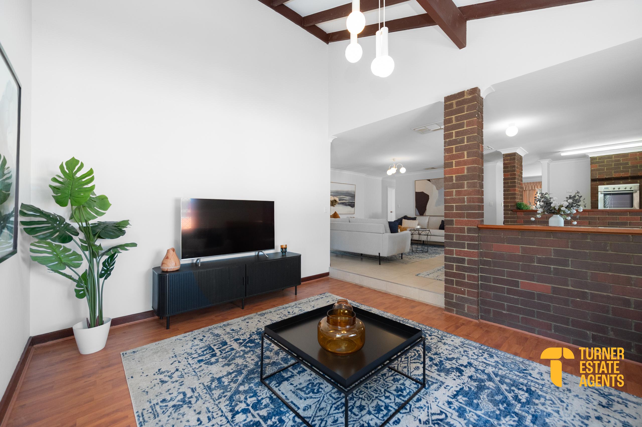 43 CHARTWELL WAY, Swan View WA 6056 - Image 9