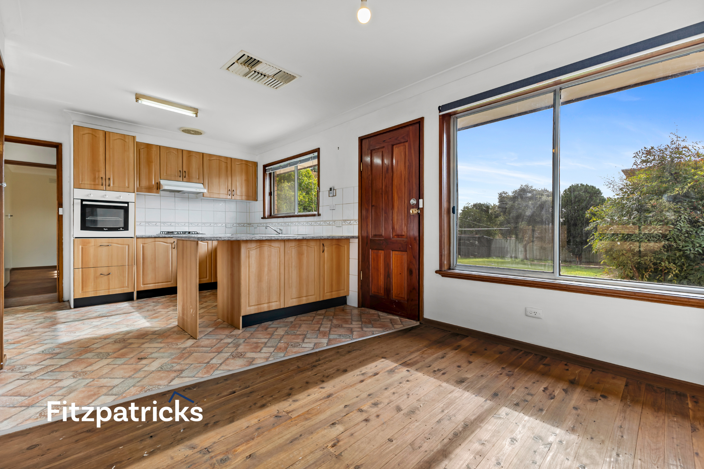 86 RAYE STREET, Tolland NSW 2650 - Image 8