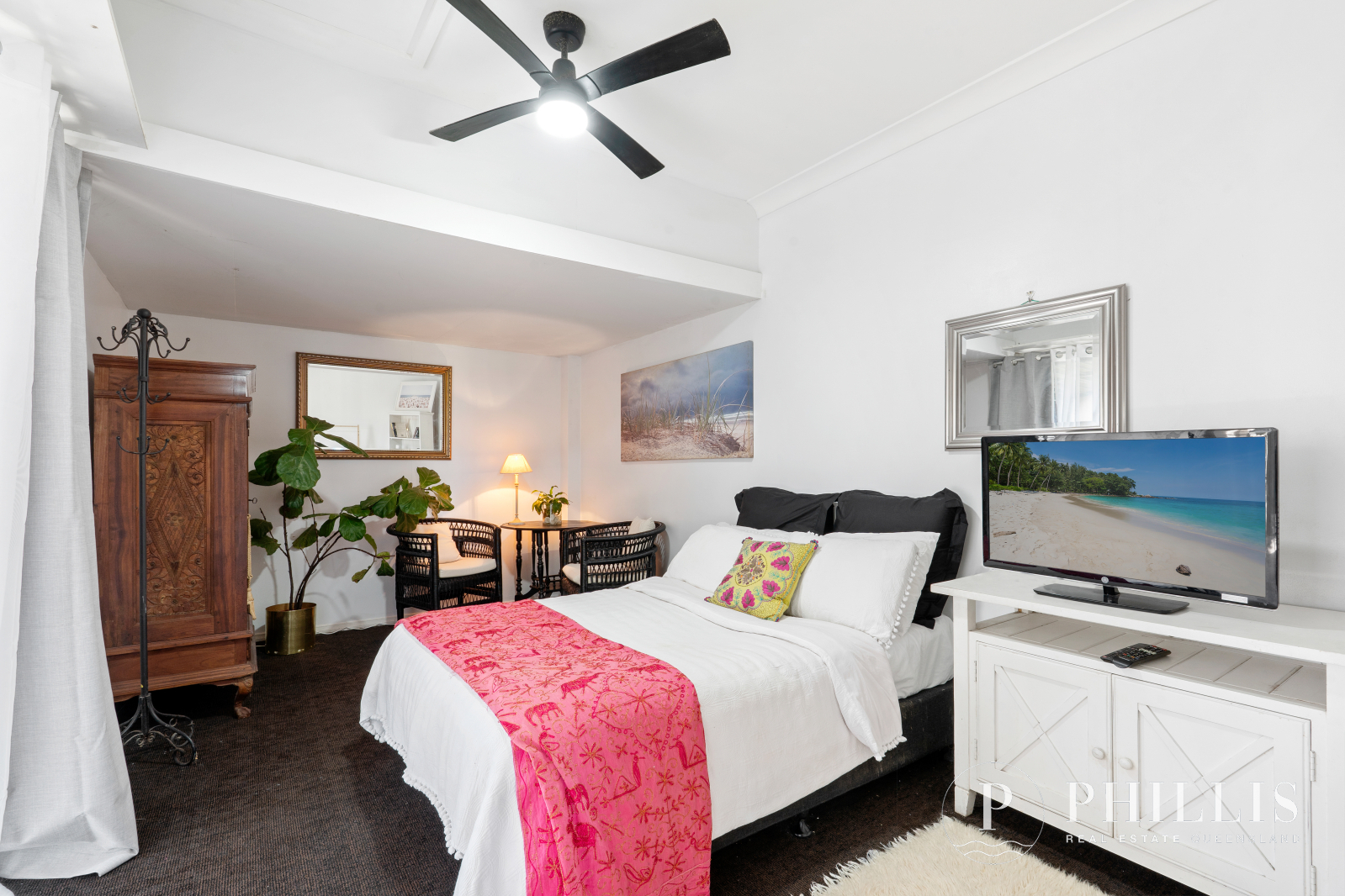 3-bedroom unit at 42 SHINNECOCK CLOSE, Hope Island QLD 4212, Gold Coast, Queensland