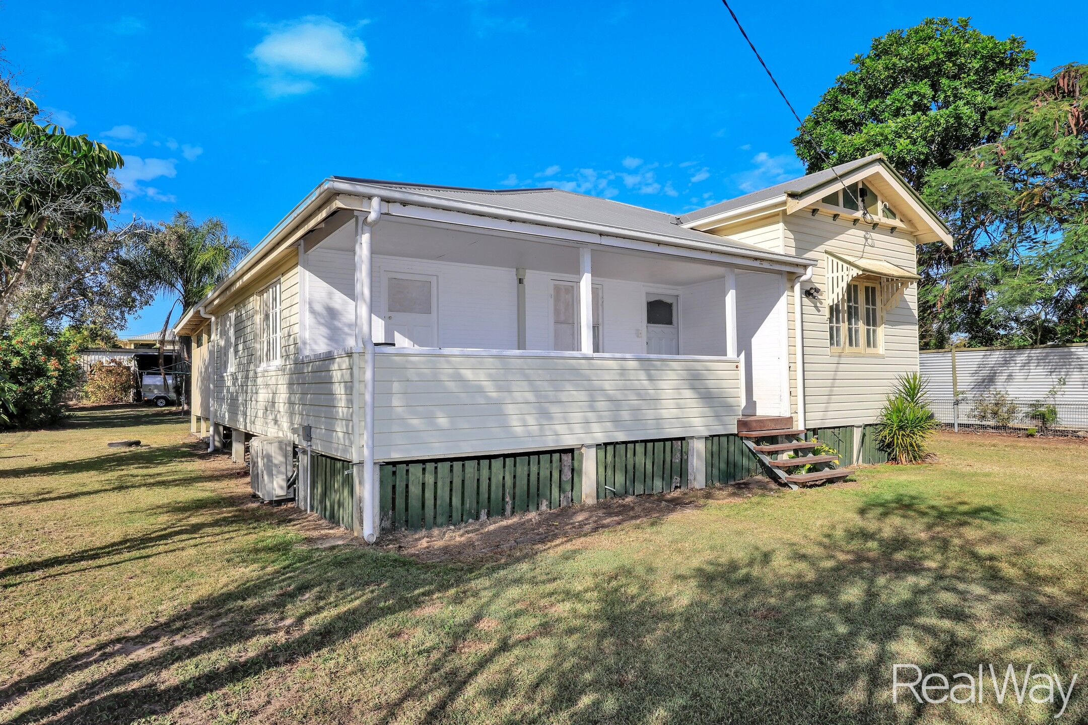 8 BEATRICE STREET, Walkervale QLD 4670 - Image 3