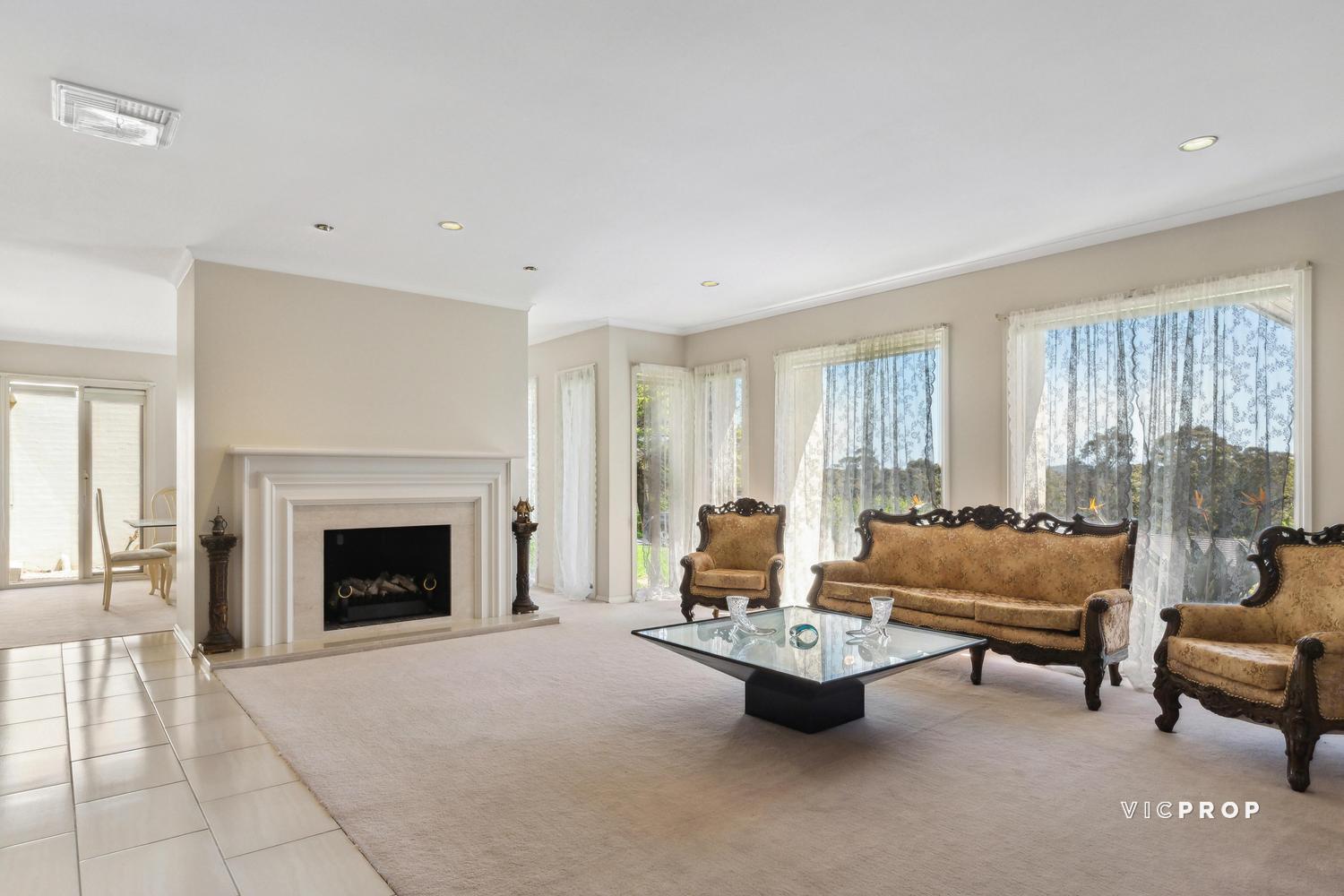 5-bedroom house at 4 Meaka Court, Warrandyte, VIC 3113, Manningham, Victoria