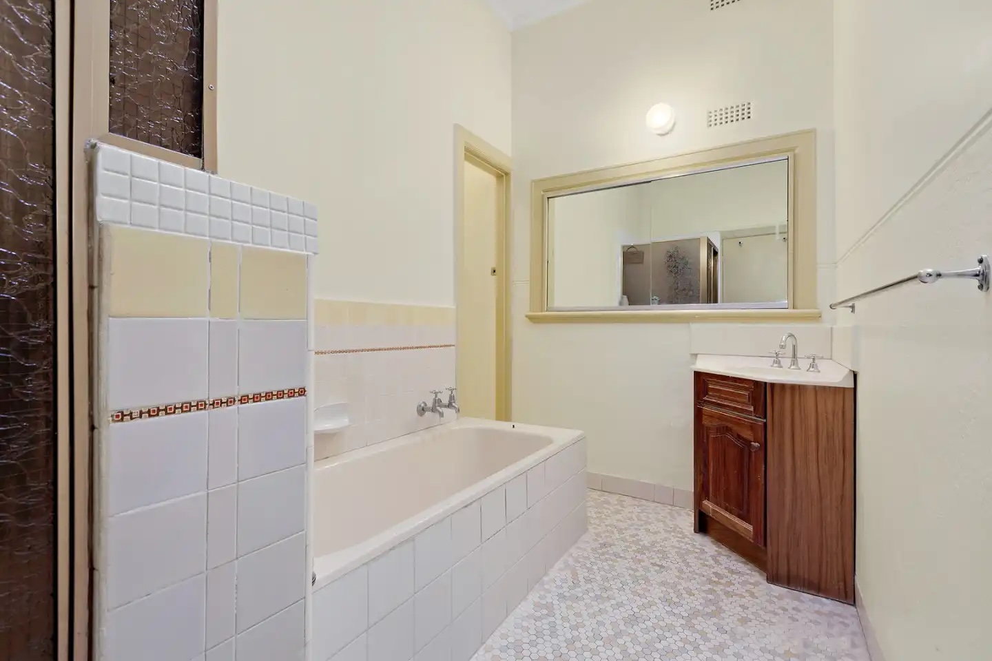 132 Thomas Street, Brighton East, VIC 3187 - Image 8