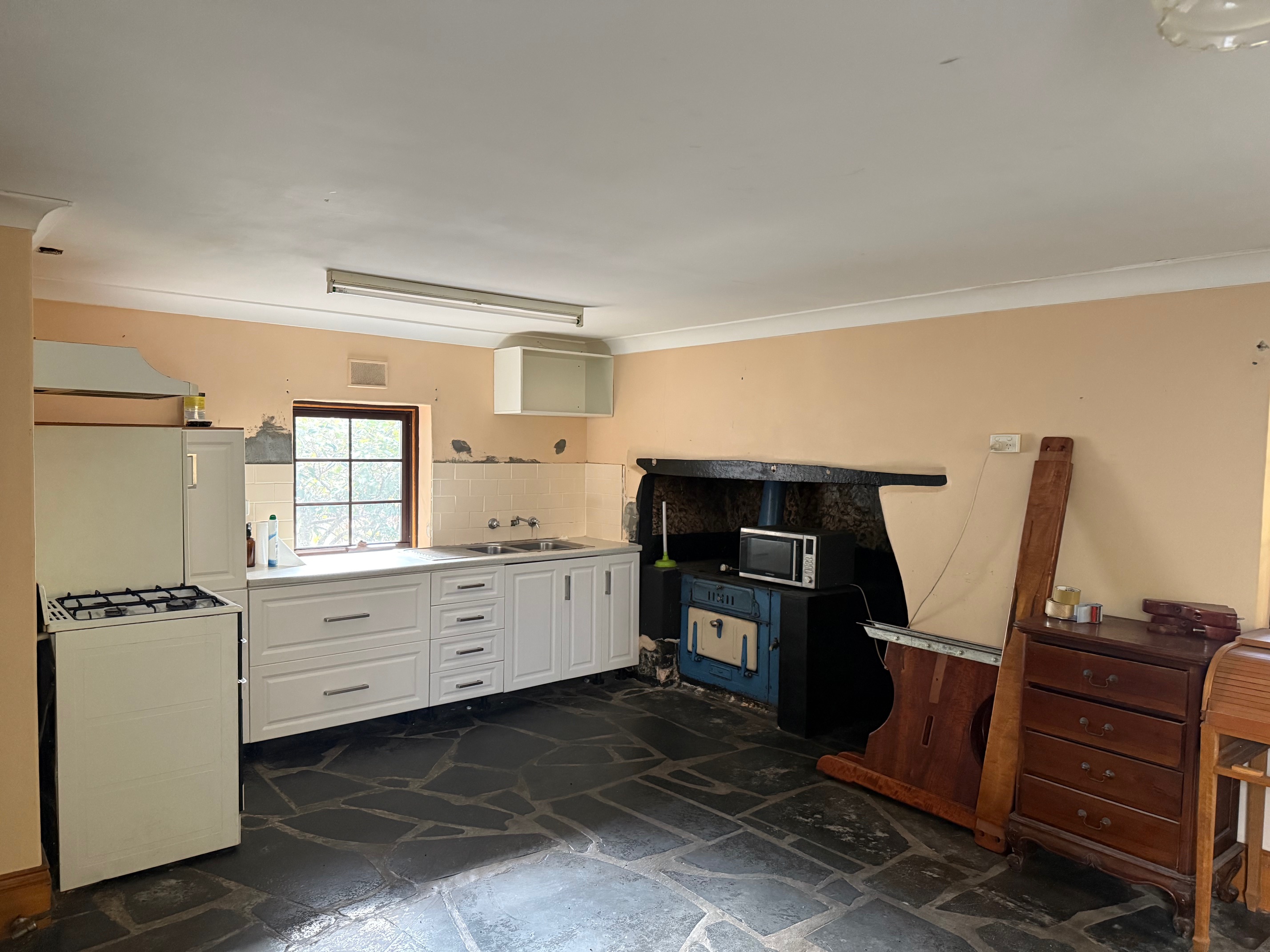 3-bedroom house at 3 Pentelows Road, Mount Pleasant, Sa, 5235, Barossa, South Australia