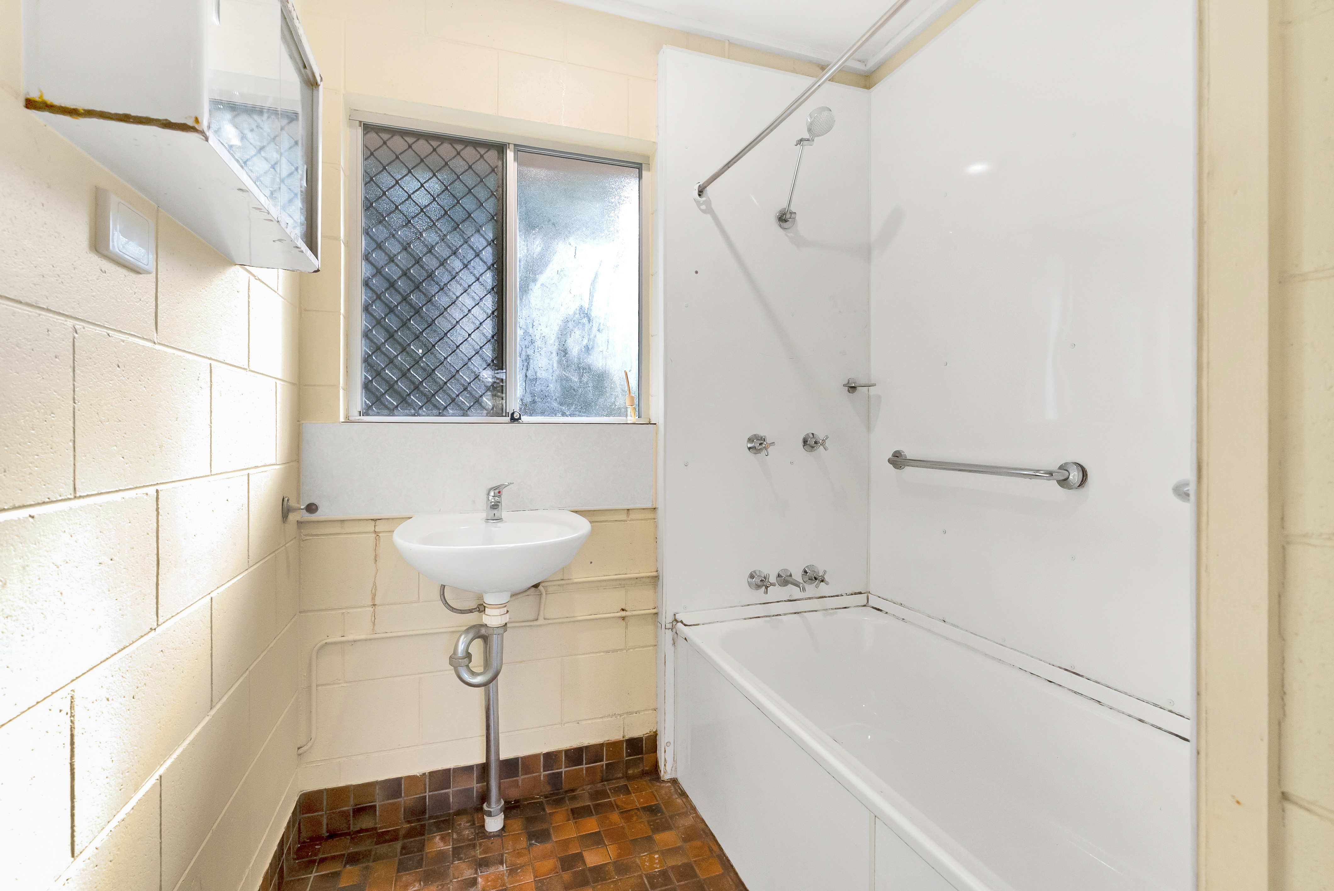 102 MURRAY STREET, Manoora QLD 4870 - Image 9