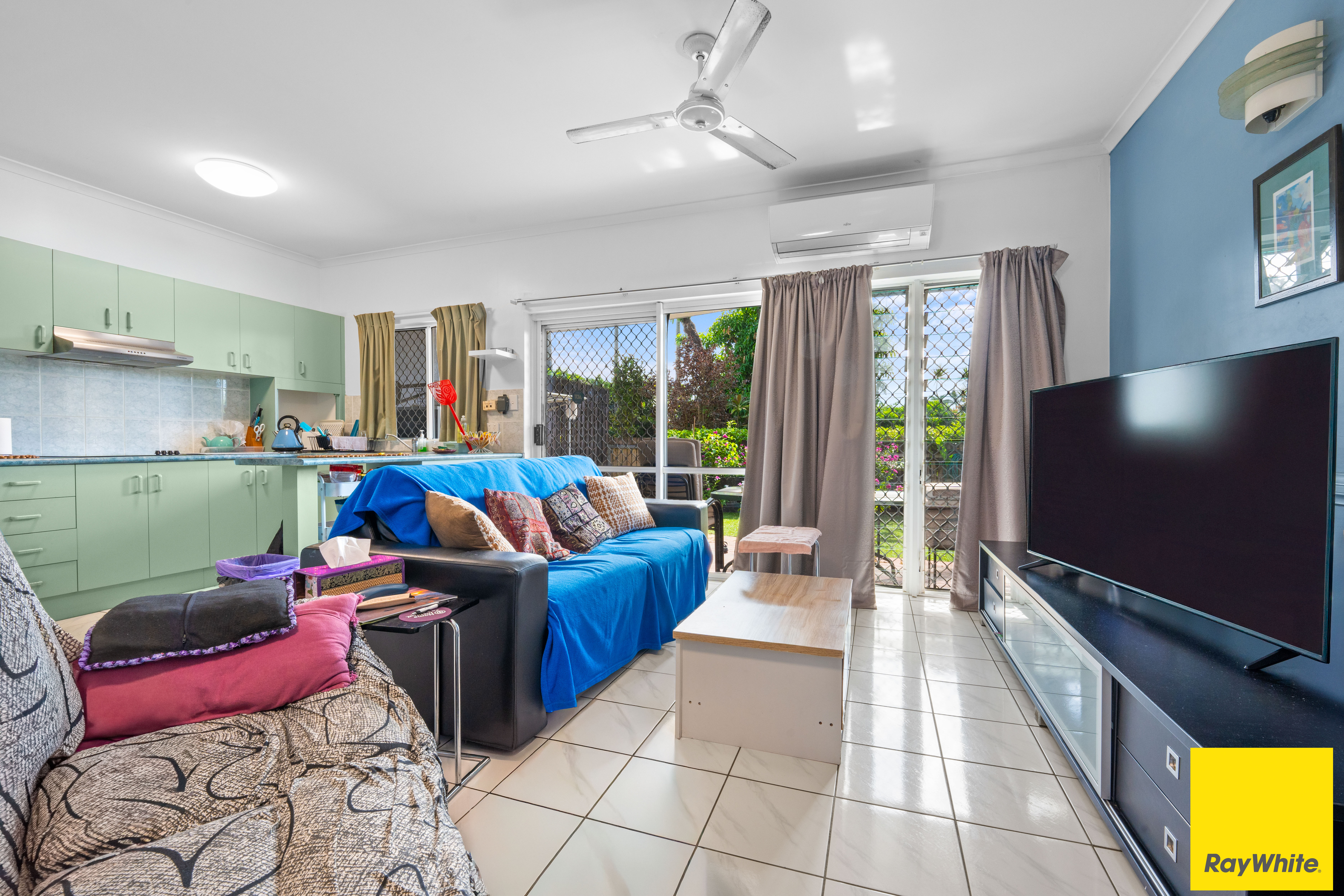 4/10 Brown Street, Woree, QLD 4868 - Image 3