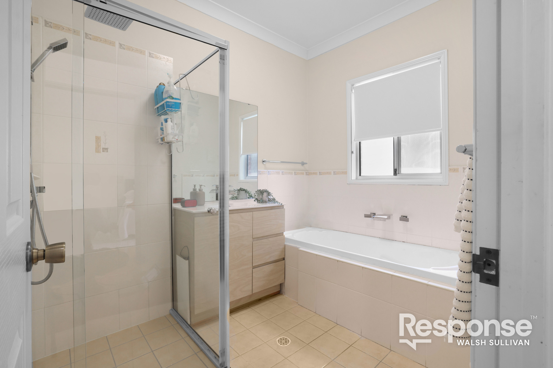 5-bedroom house at 6 MANGALORE DRIVE, Winston Hills NSW 2153, Parramatta, New South Wales