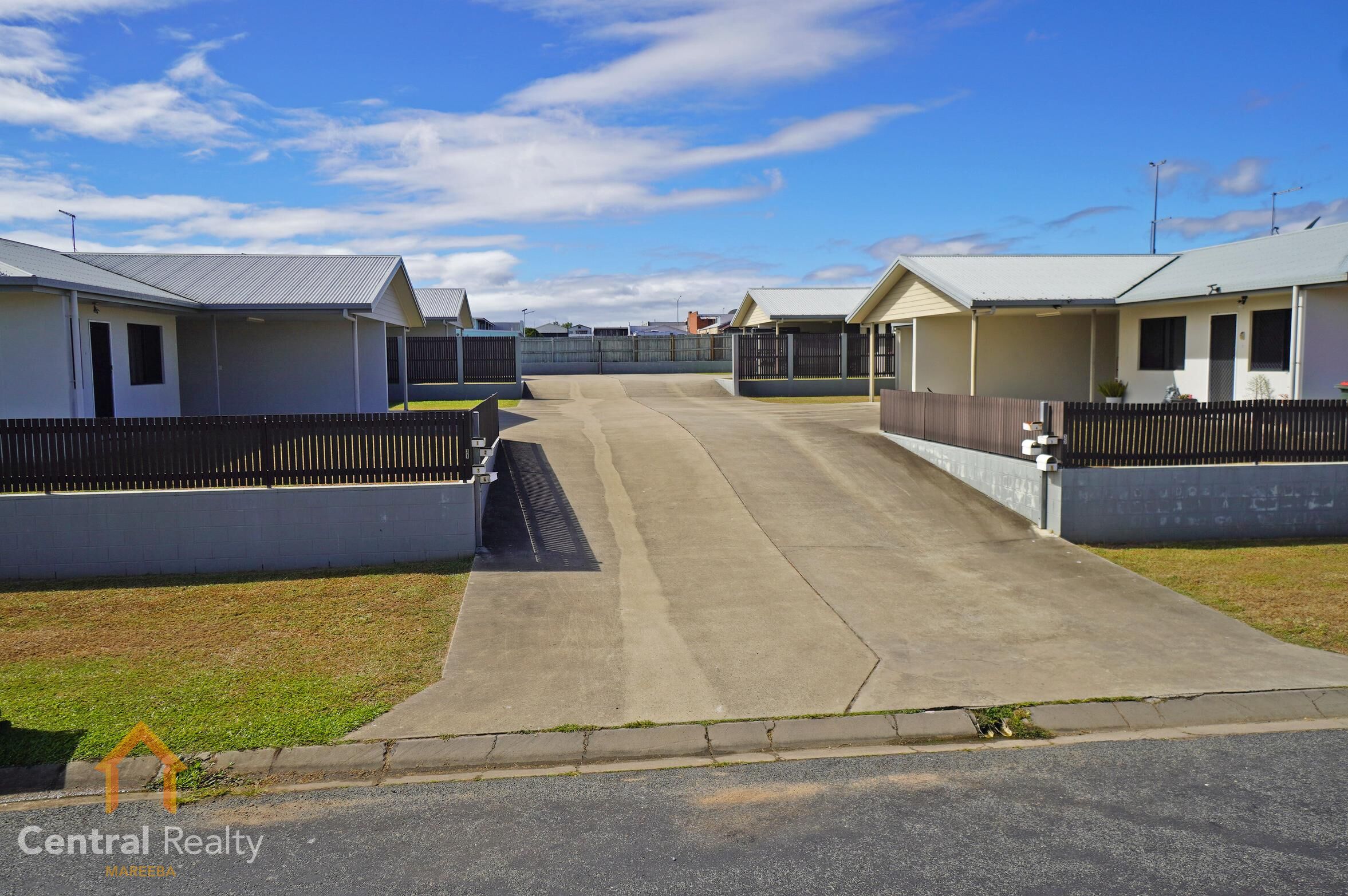 2-bedroom unit at Lot 2/33 Strattmann Street, Mareeba, QLD 4880, Mareeba, Queensland