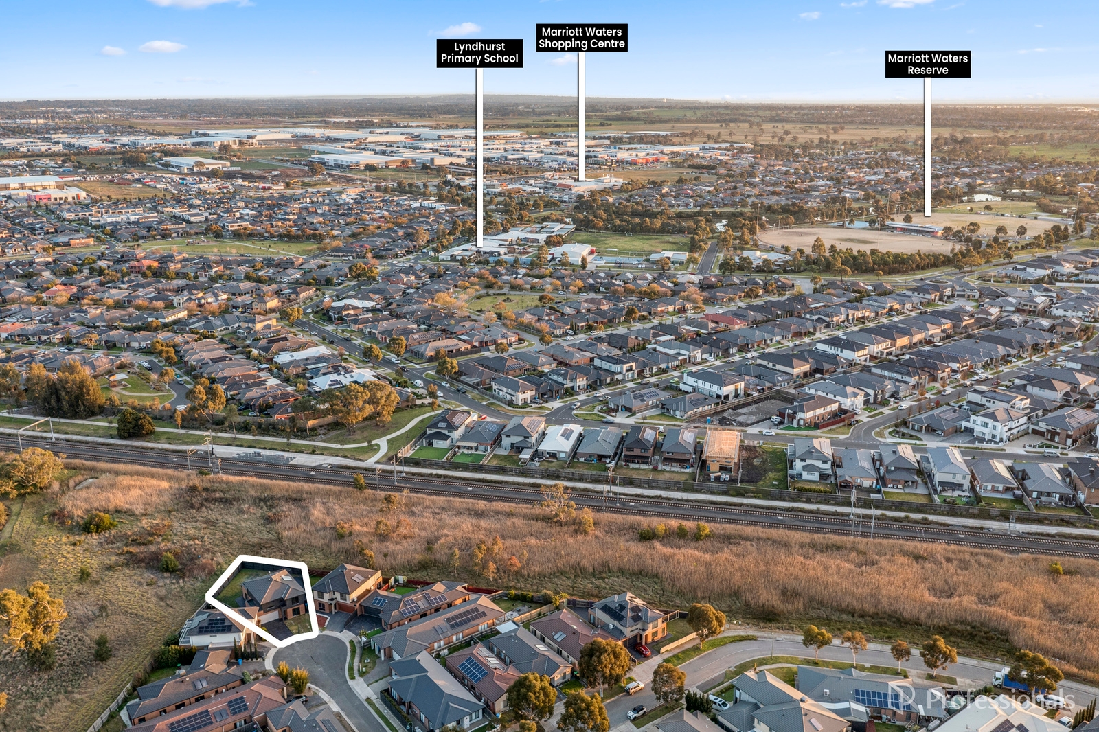 5 Bodhran Place, Lynbrook, VIC 3975 - Image 9