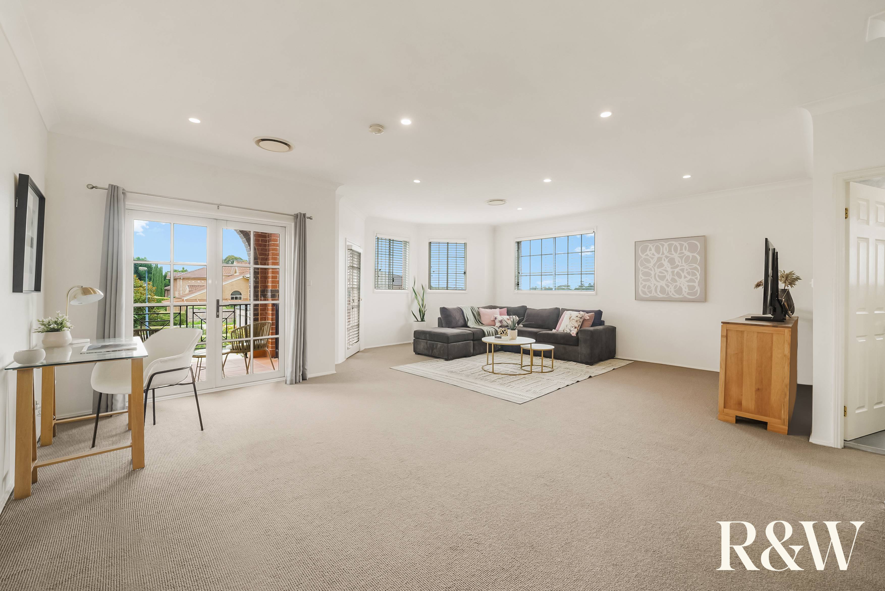 7-bedroom house at 33 Lord Castlereagh Circuit, Macquarie Links, NSW 2565, , New South Wales