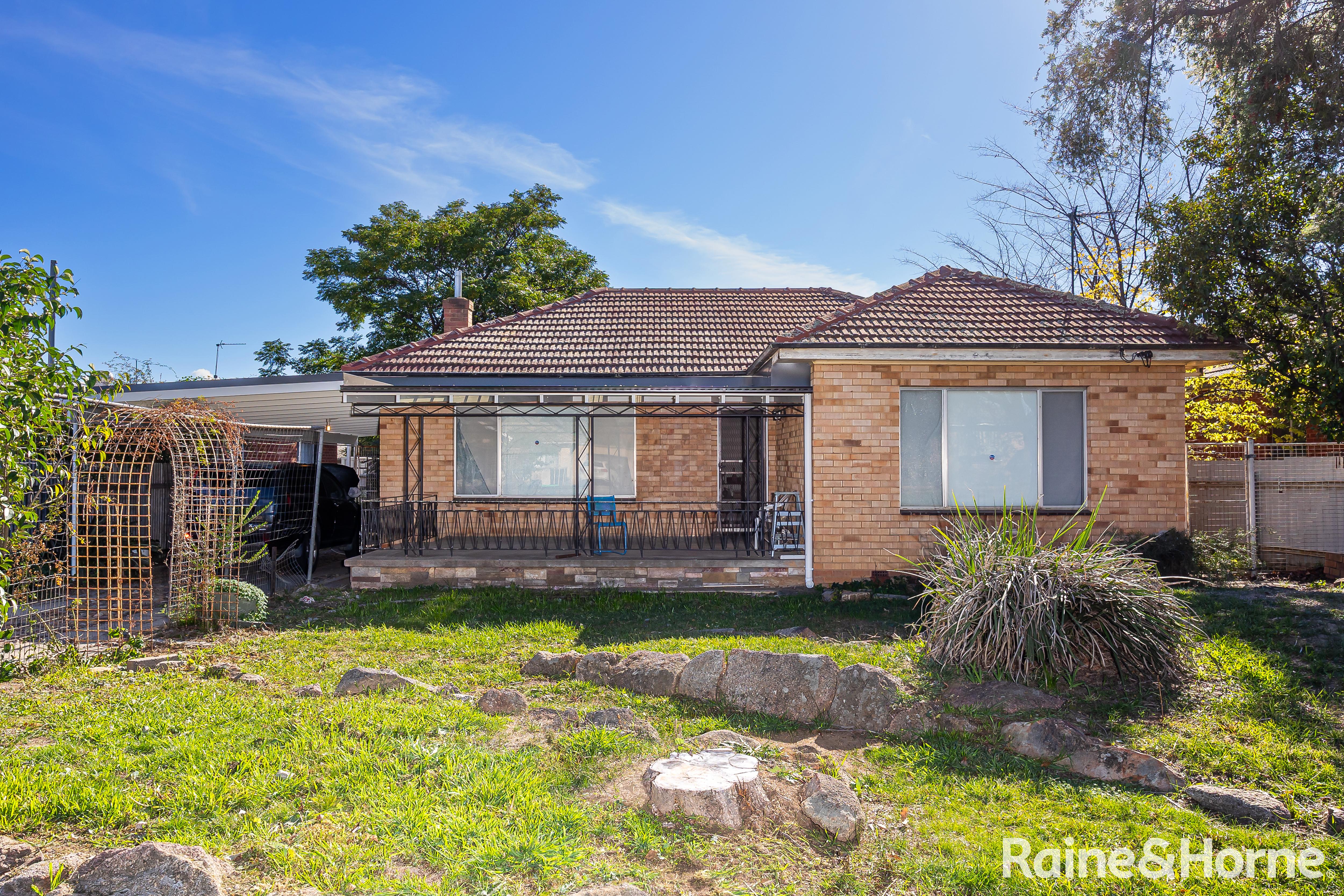 19 BRUCE STREET, Tolland NSW 2650 - Image 1