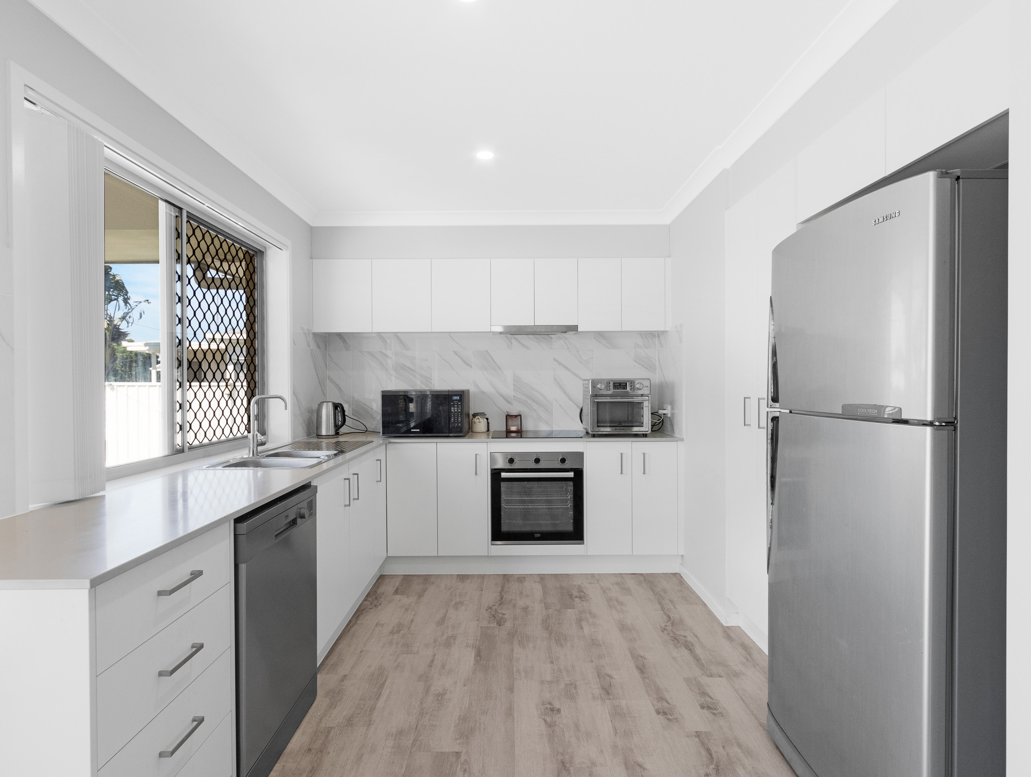 9 Crescent Street, Urangan, Qld, 4655 - Image 9