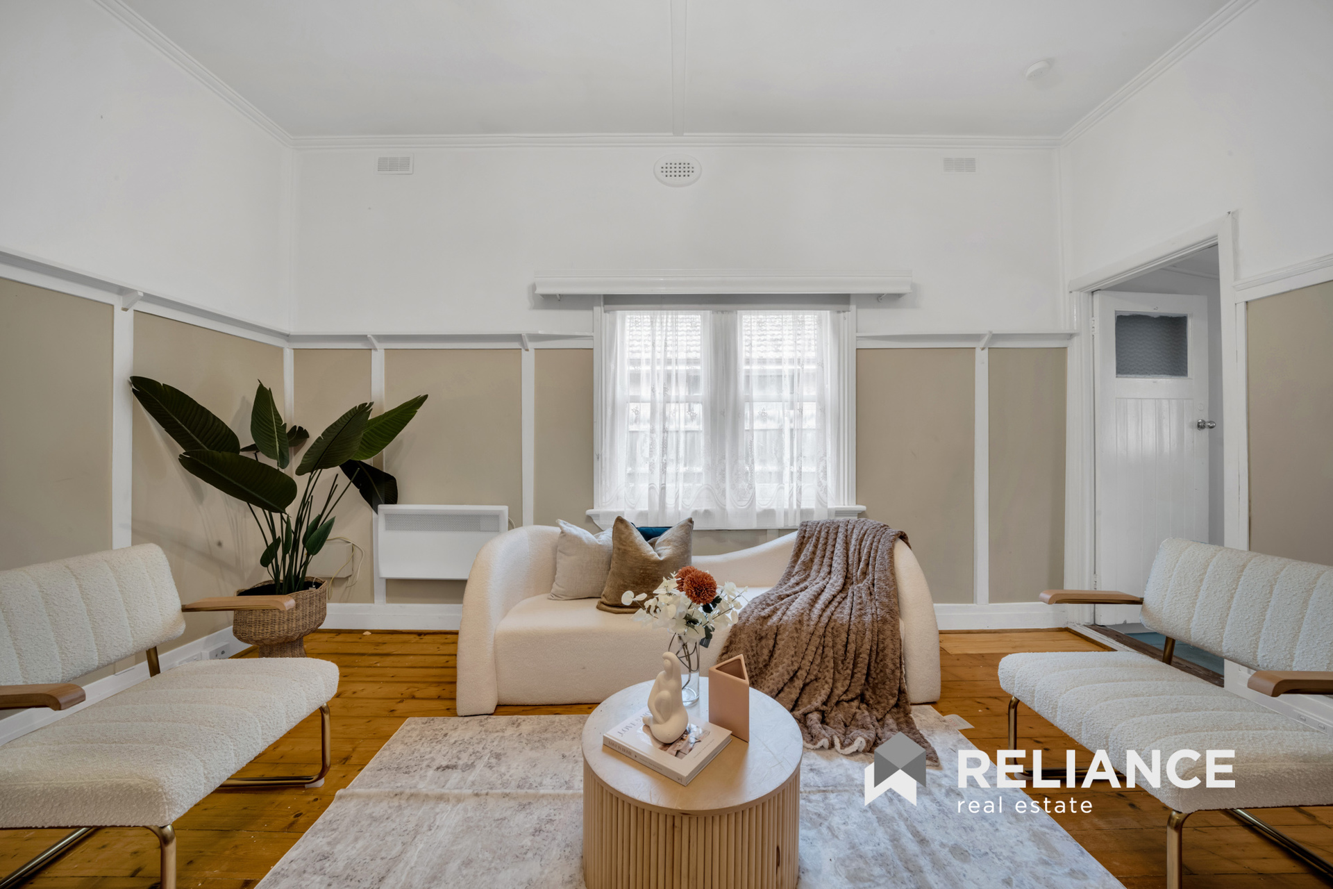 3-bedroom unit at 6A Railway Avenue, Werribee, VIC 3030, Wyndham, Victoria