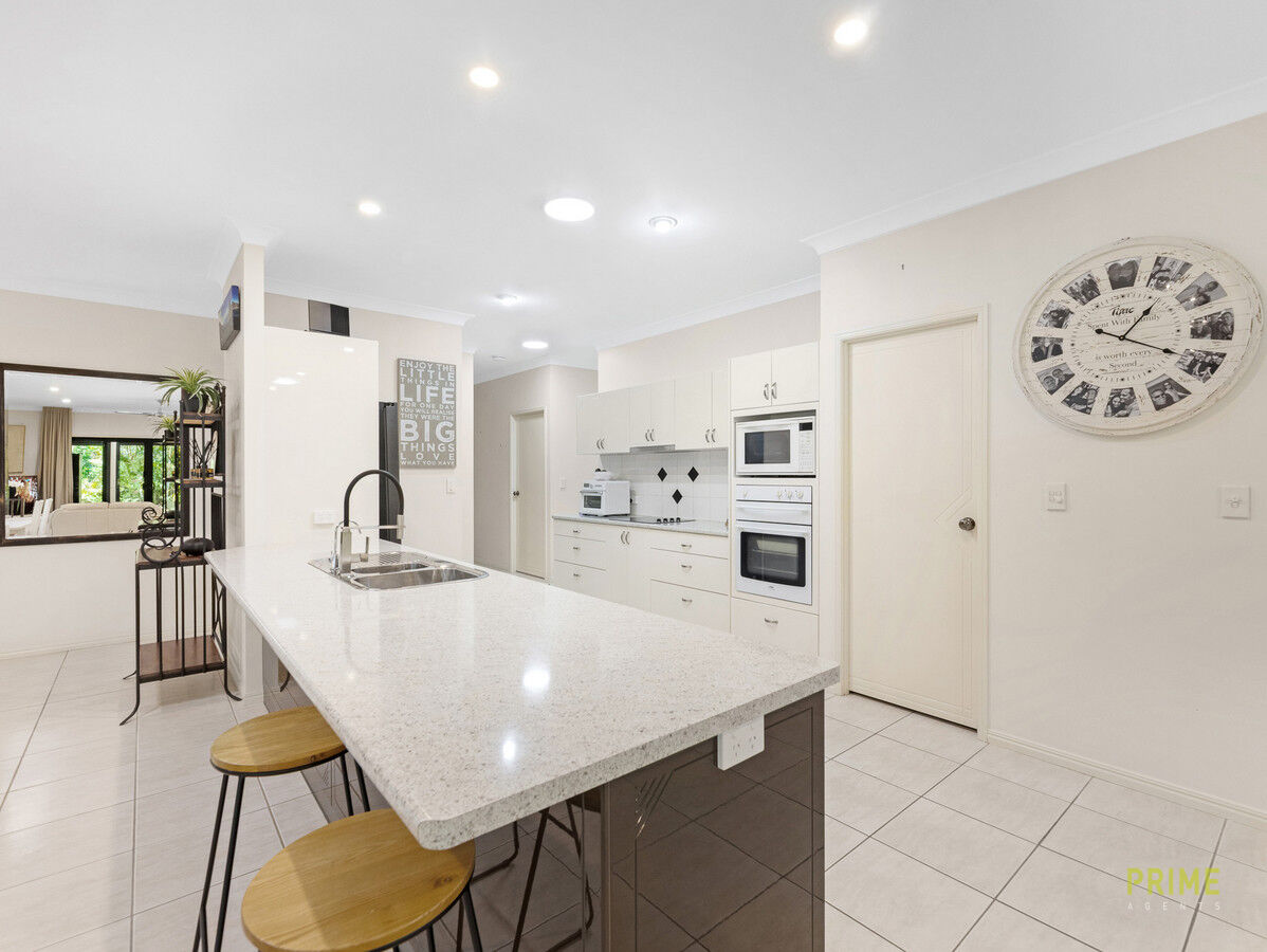 15 TREVISO COURT, Urangan QLD 4655 - Image 6