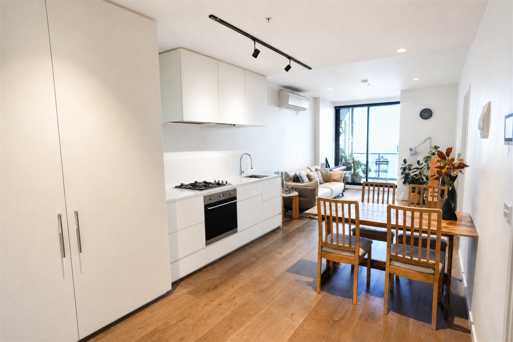 2605/65 Dudley St, West Melbourne, Vic, 3003 - Image 2