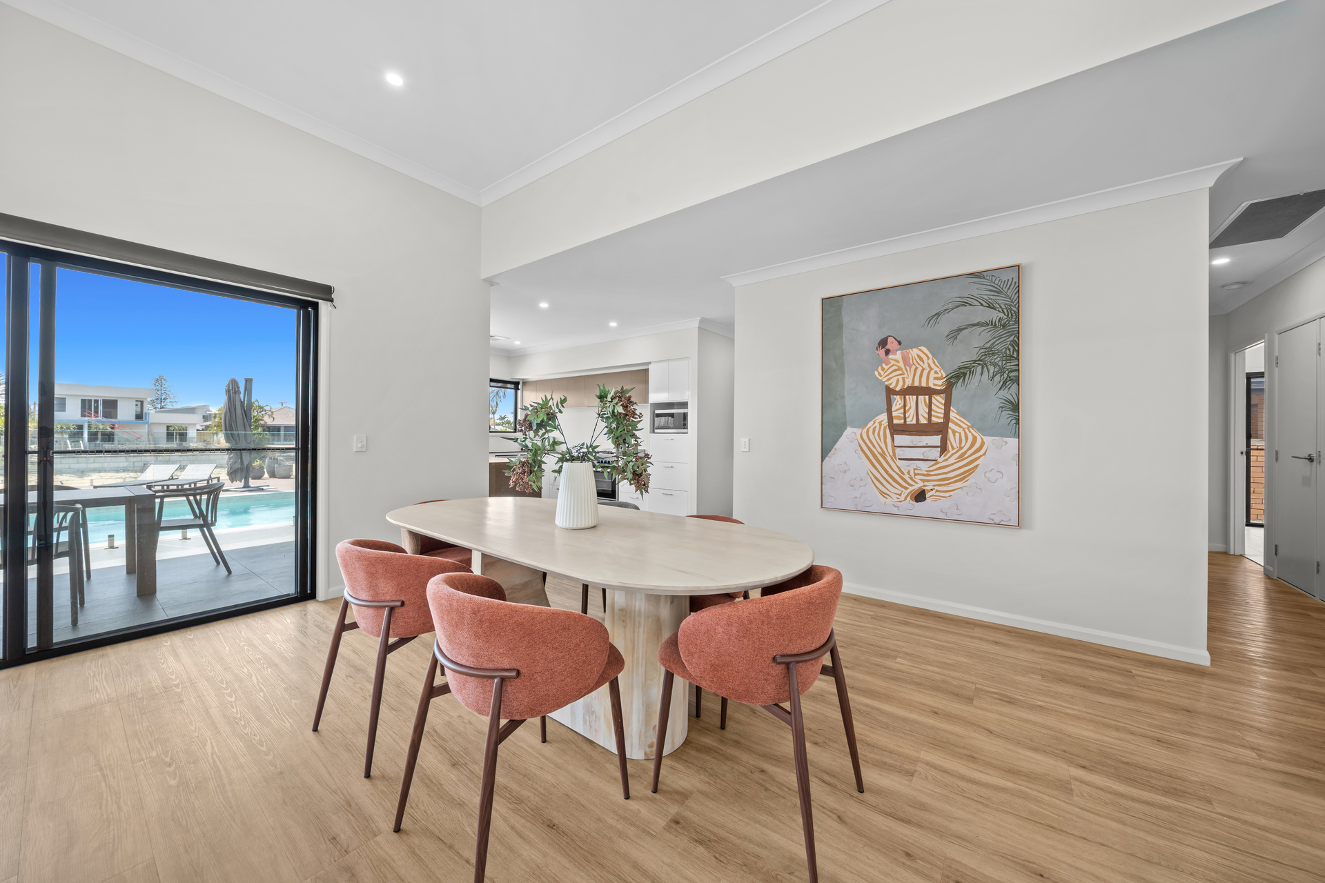 162 Sunshine Boulevard, Mermaid Waters, QLD 4218 - Image 6