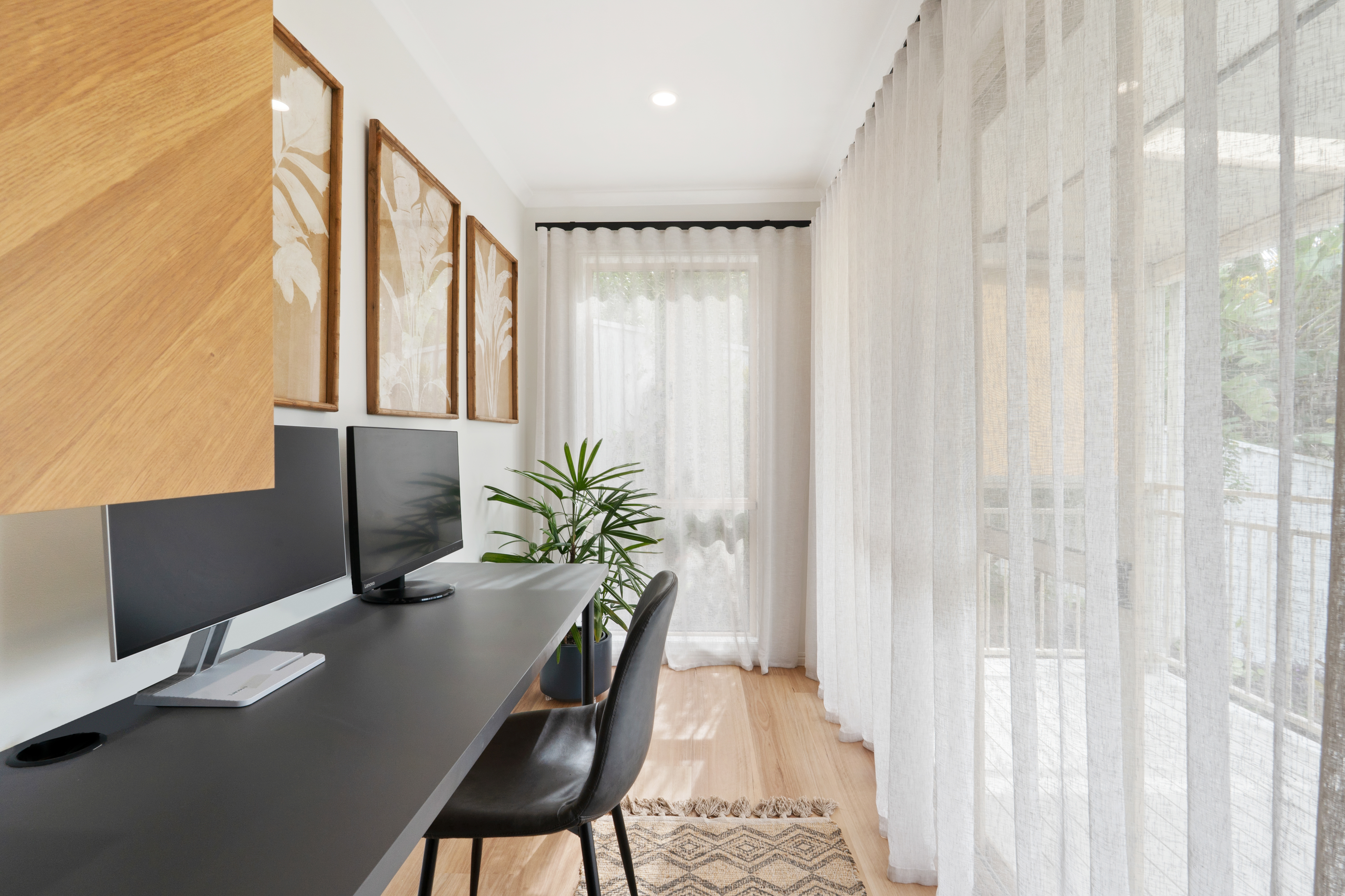 4 FINLEY COURT, Helensvale QLD 4212 - Image 4